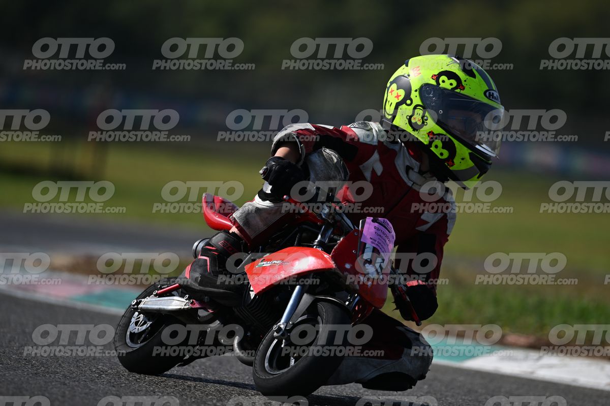 MINIMOTO 12 · DSN_8275