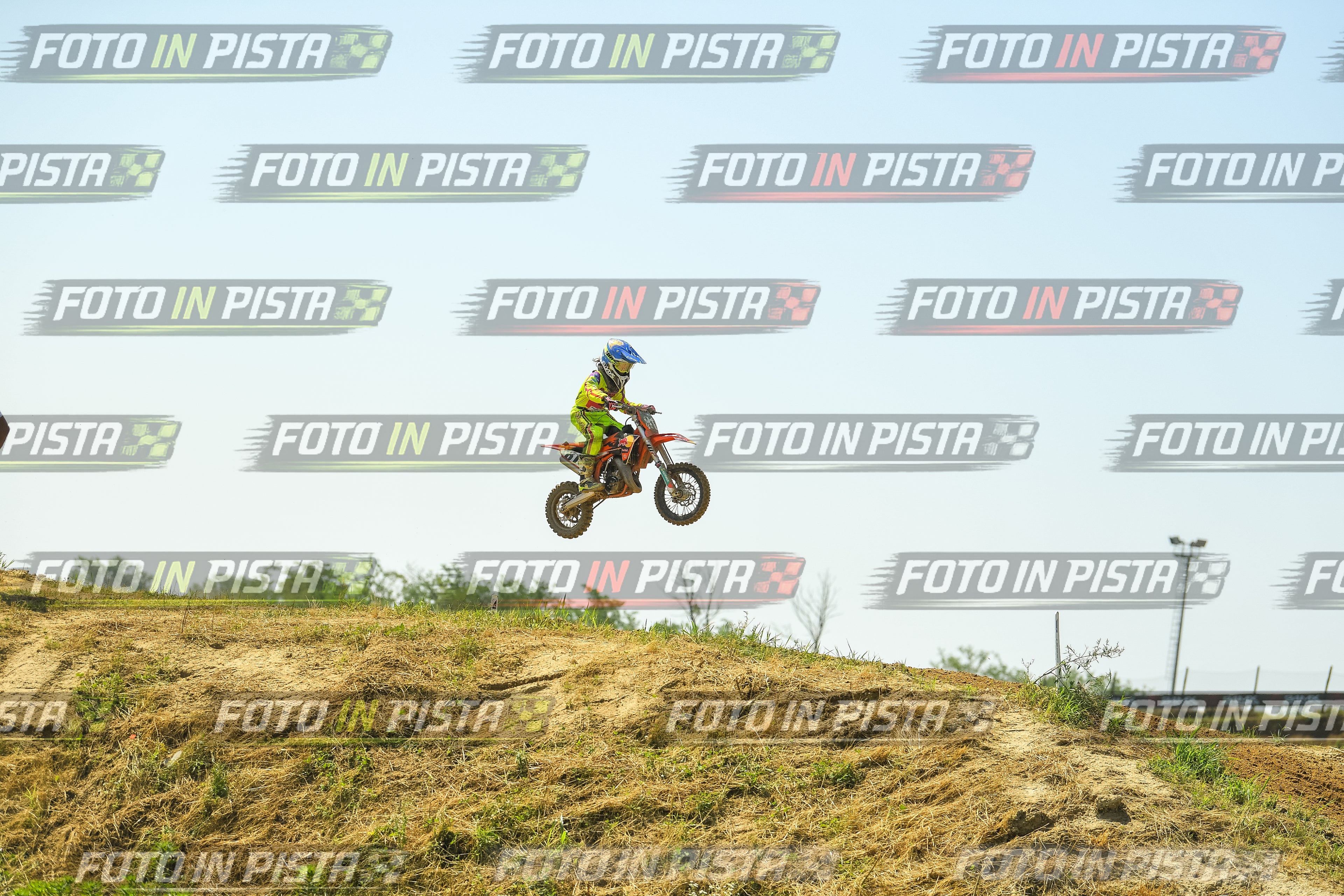 Foto GARAFMI2106261PROVA65CC numero 1051
