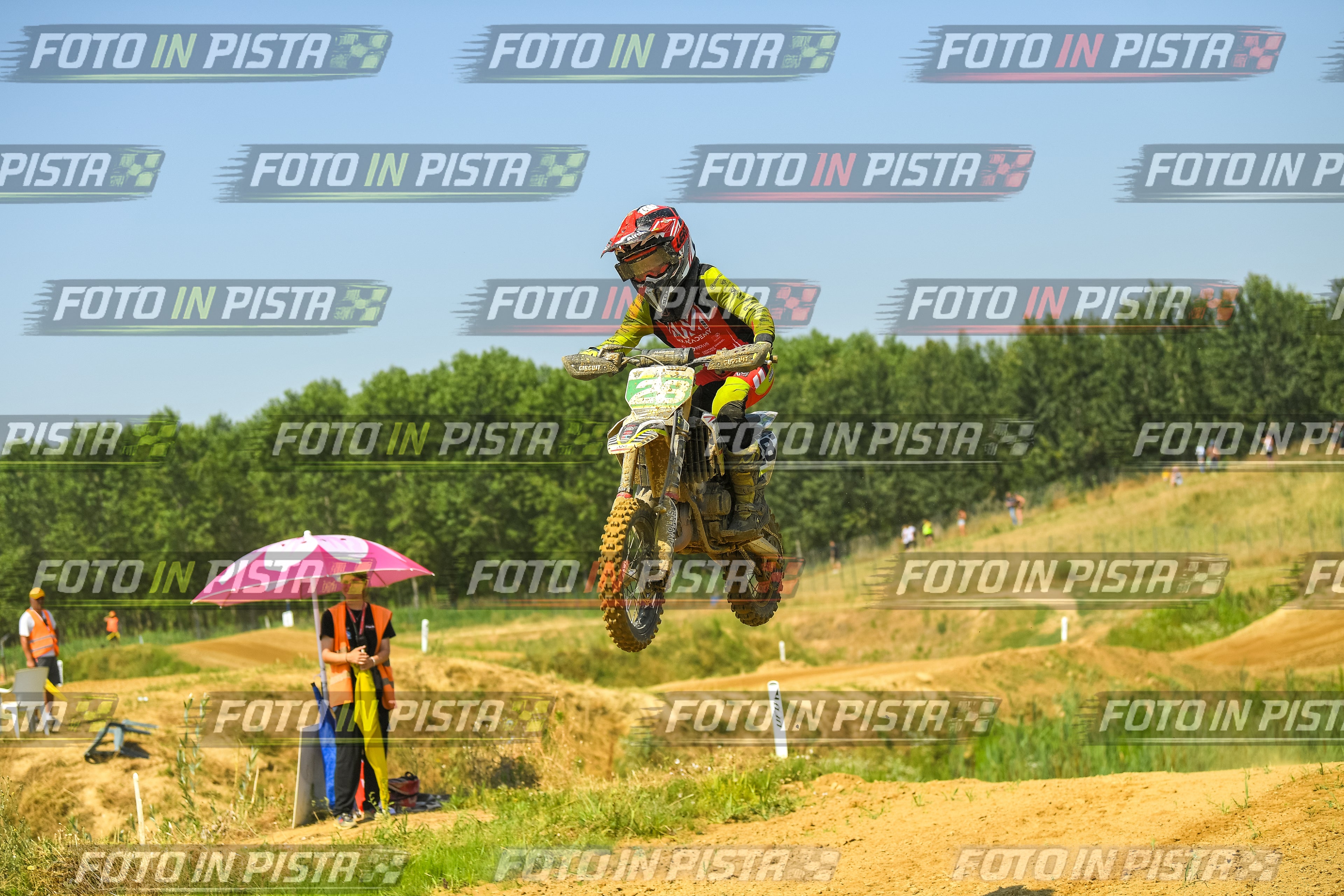 Foto GARAFMI2106261PROVA65CC numero 1076