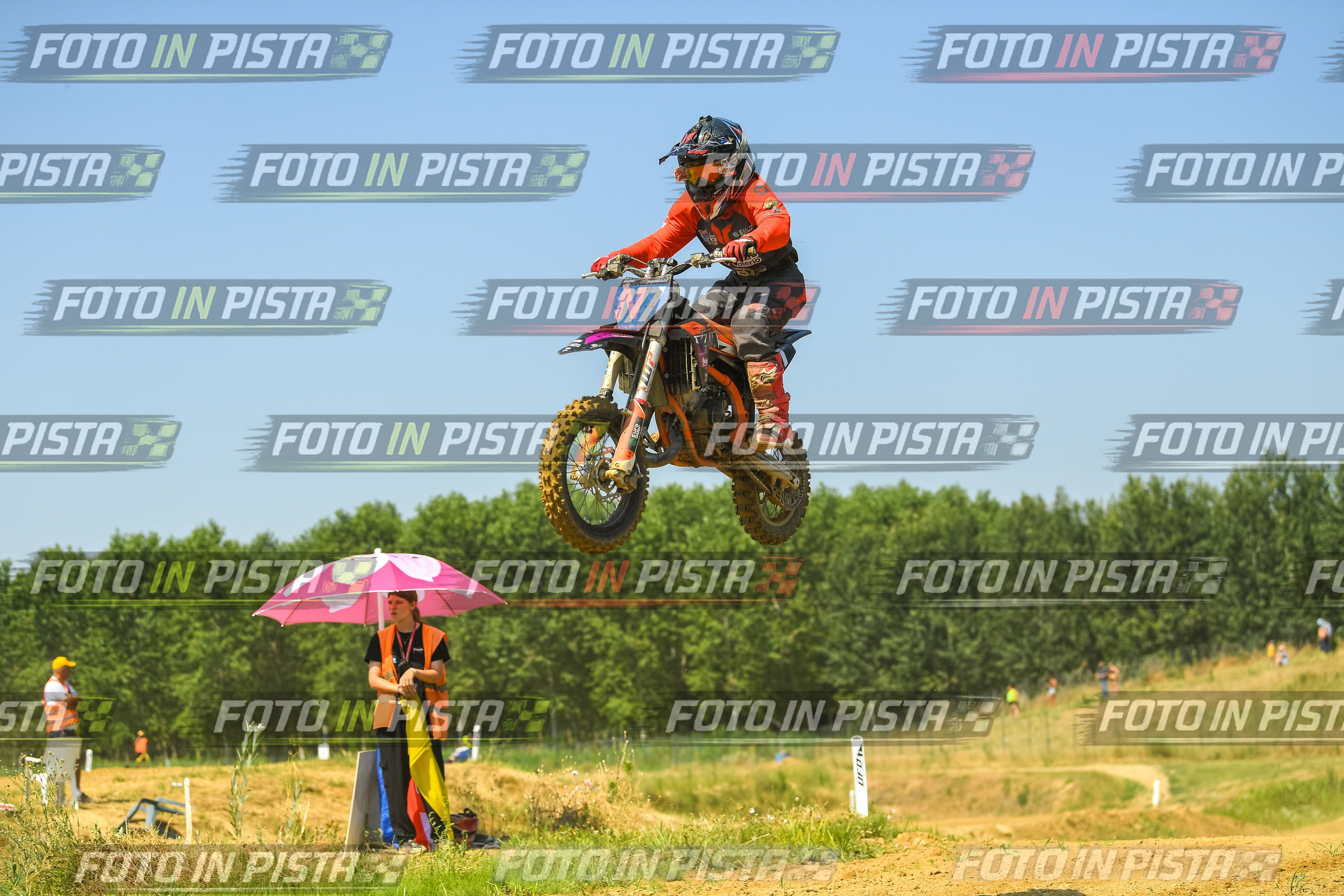 Foto GARAFMI2106261PROVA65CC numero 1092