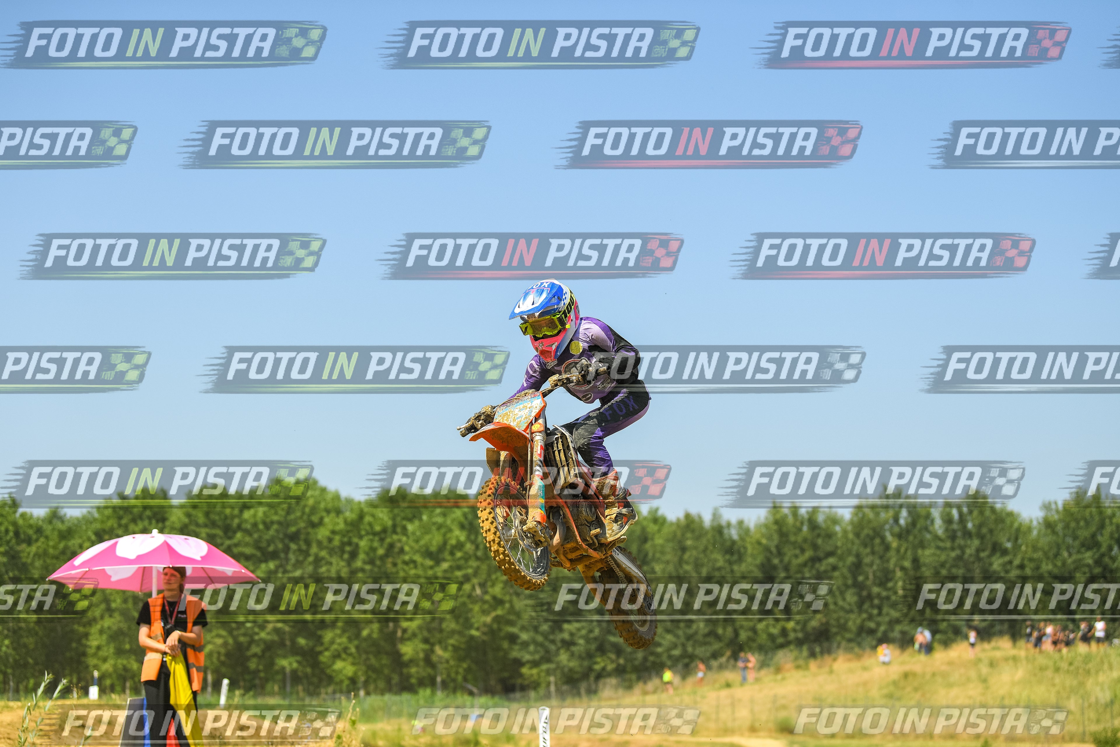 Foto GARAFMI2106261PROVA65CC numero 1098