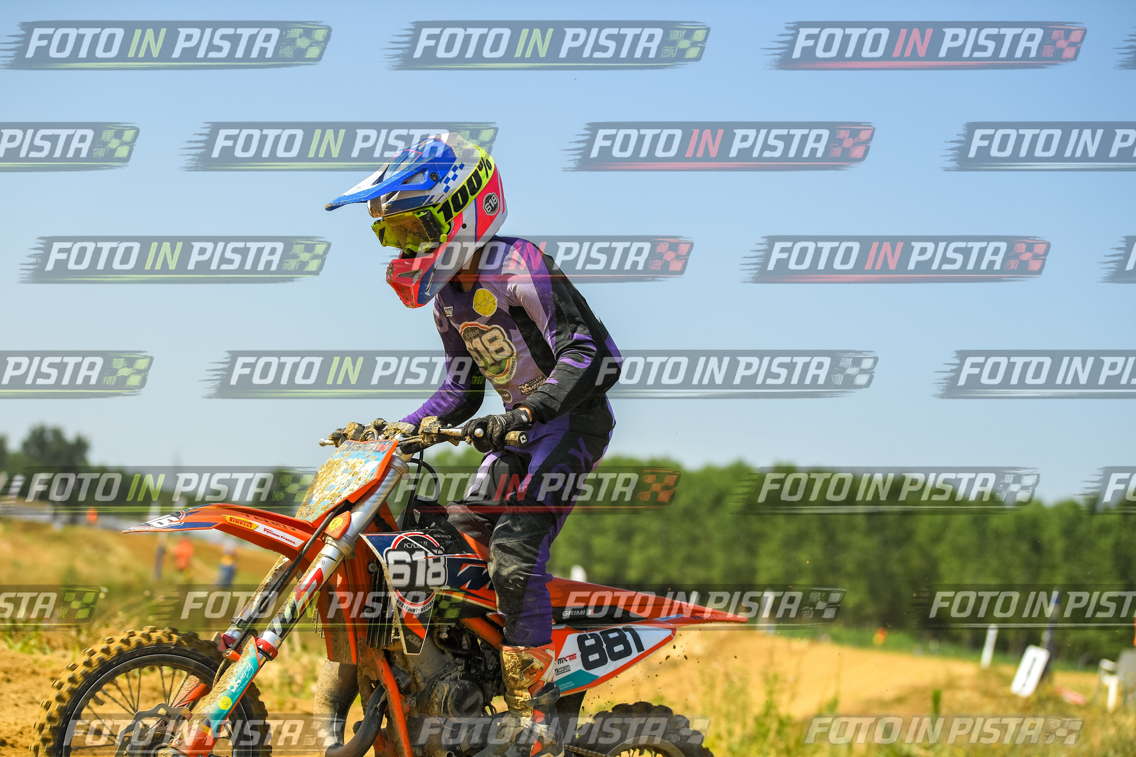 Foto GARAFMI2106261PROVA65CC numero 1104
