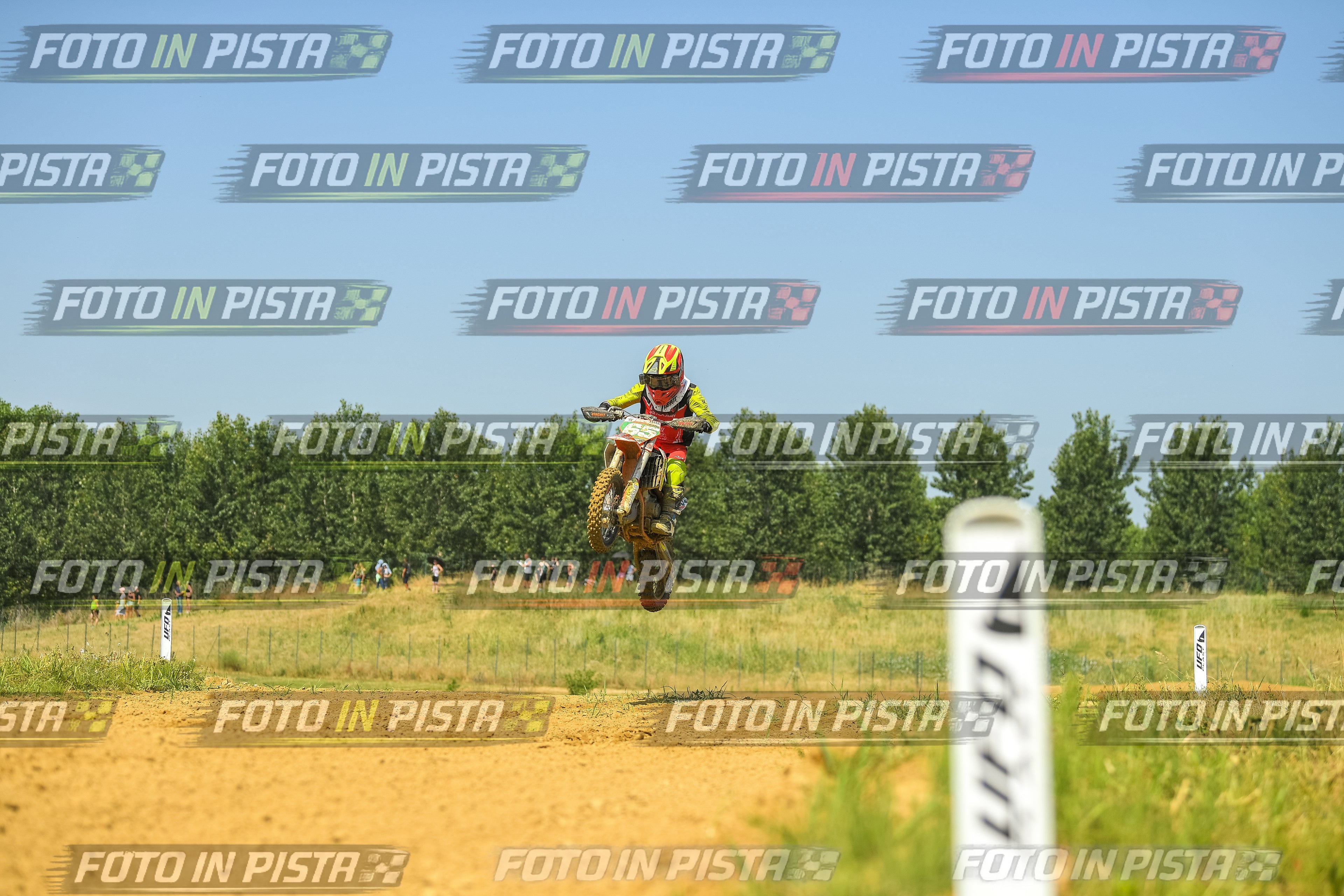 Foto GARAFMI2106261PROVA65CC numero 1125
