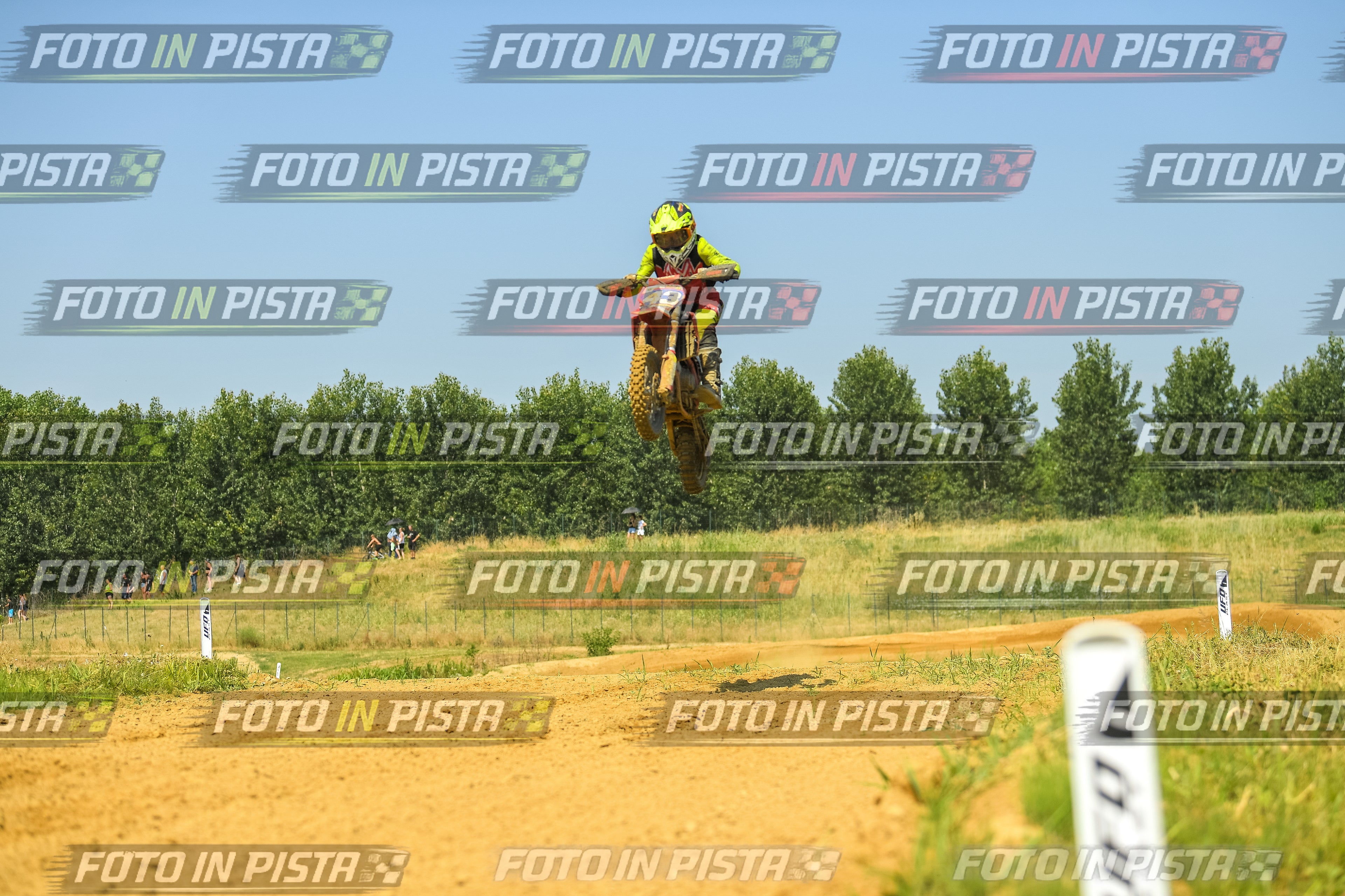Foto GARAFMI2106261PROVA65CC numero 1167