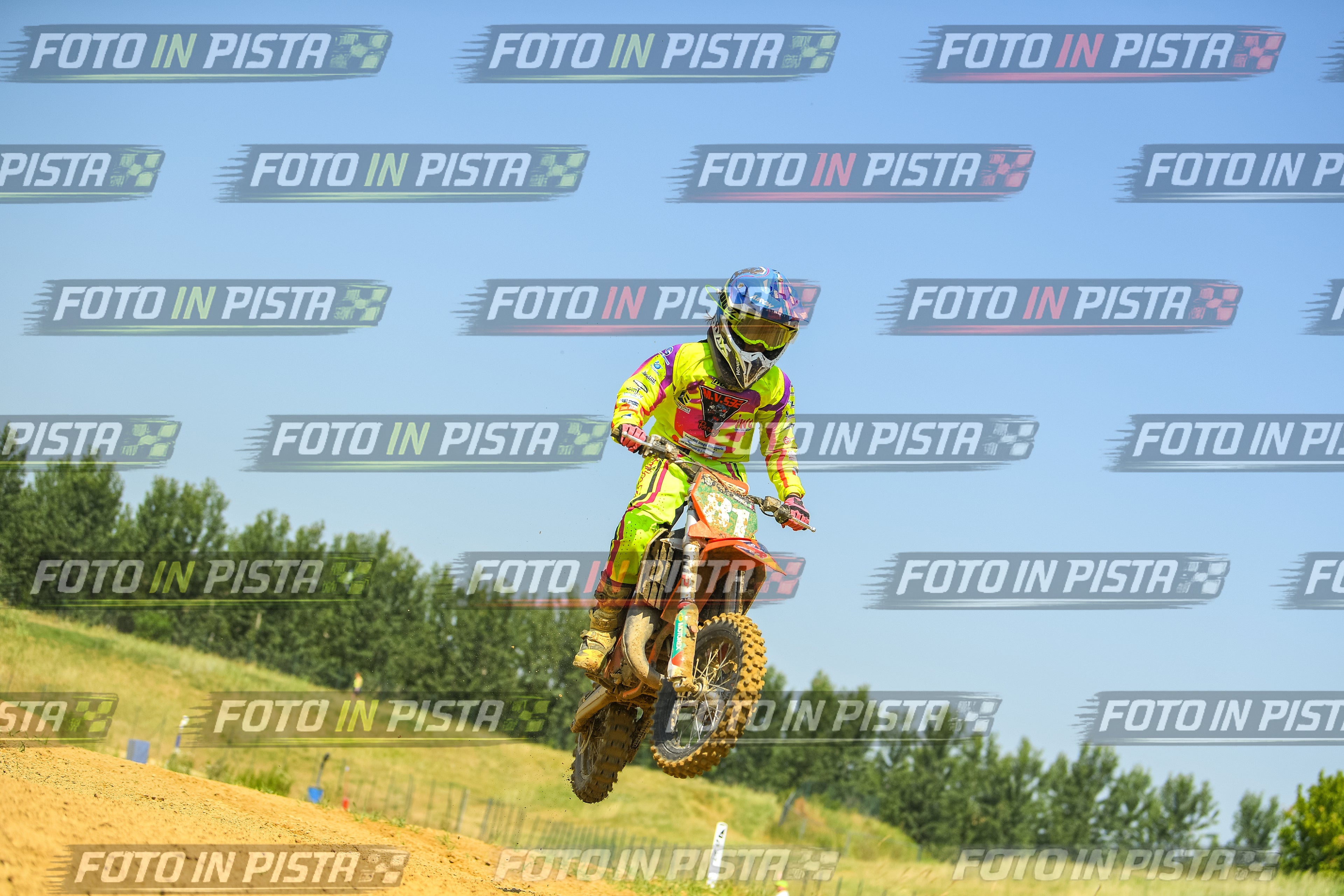 Foto GARAFMI2106261PROVA65CC numero 1198