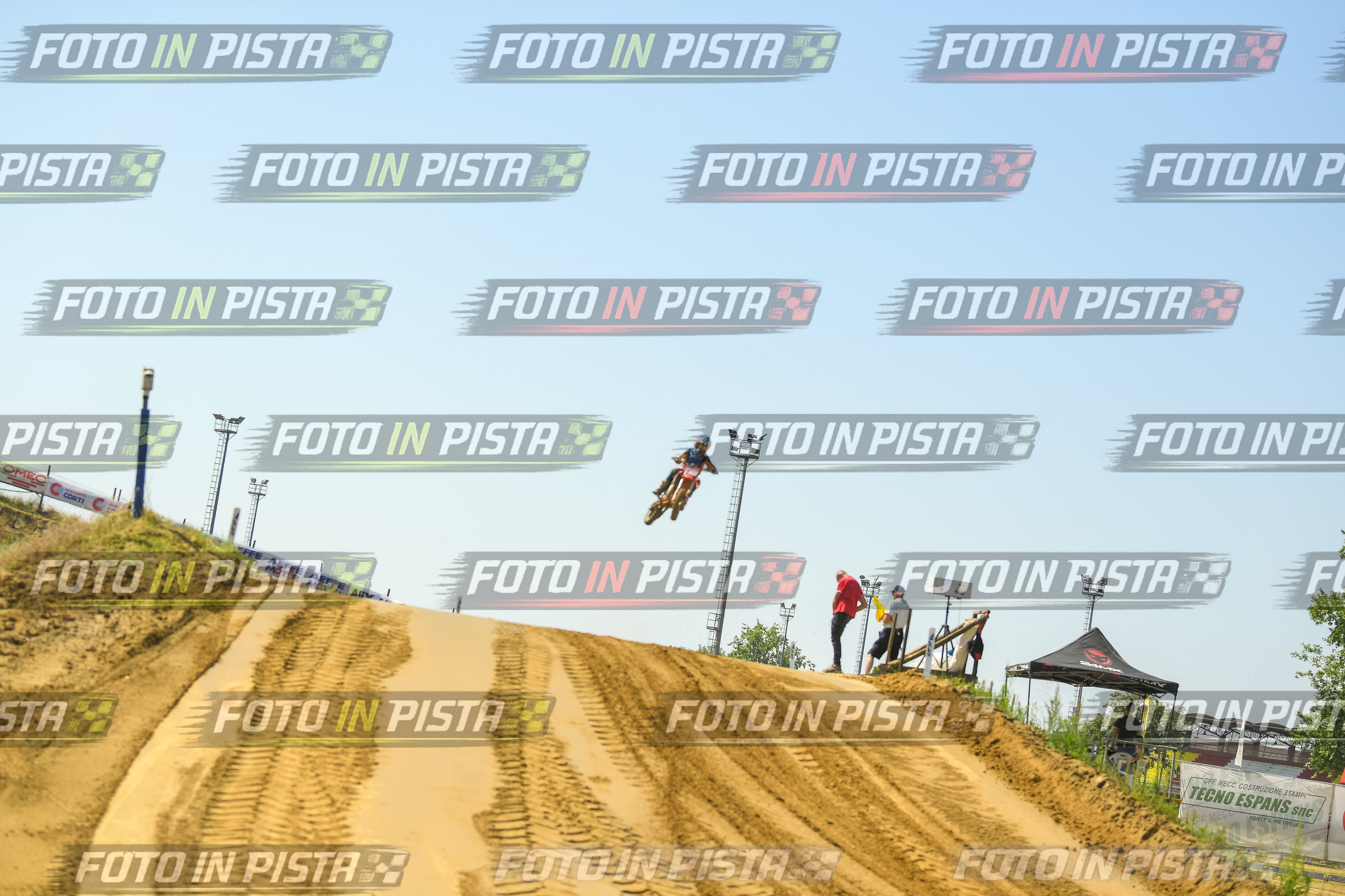 Foto GARAFMI2106261PROVA65CC numero 197