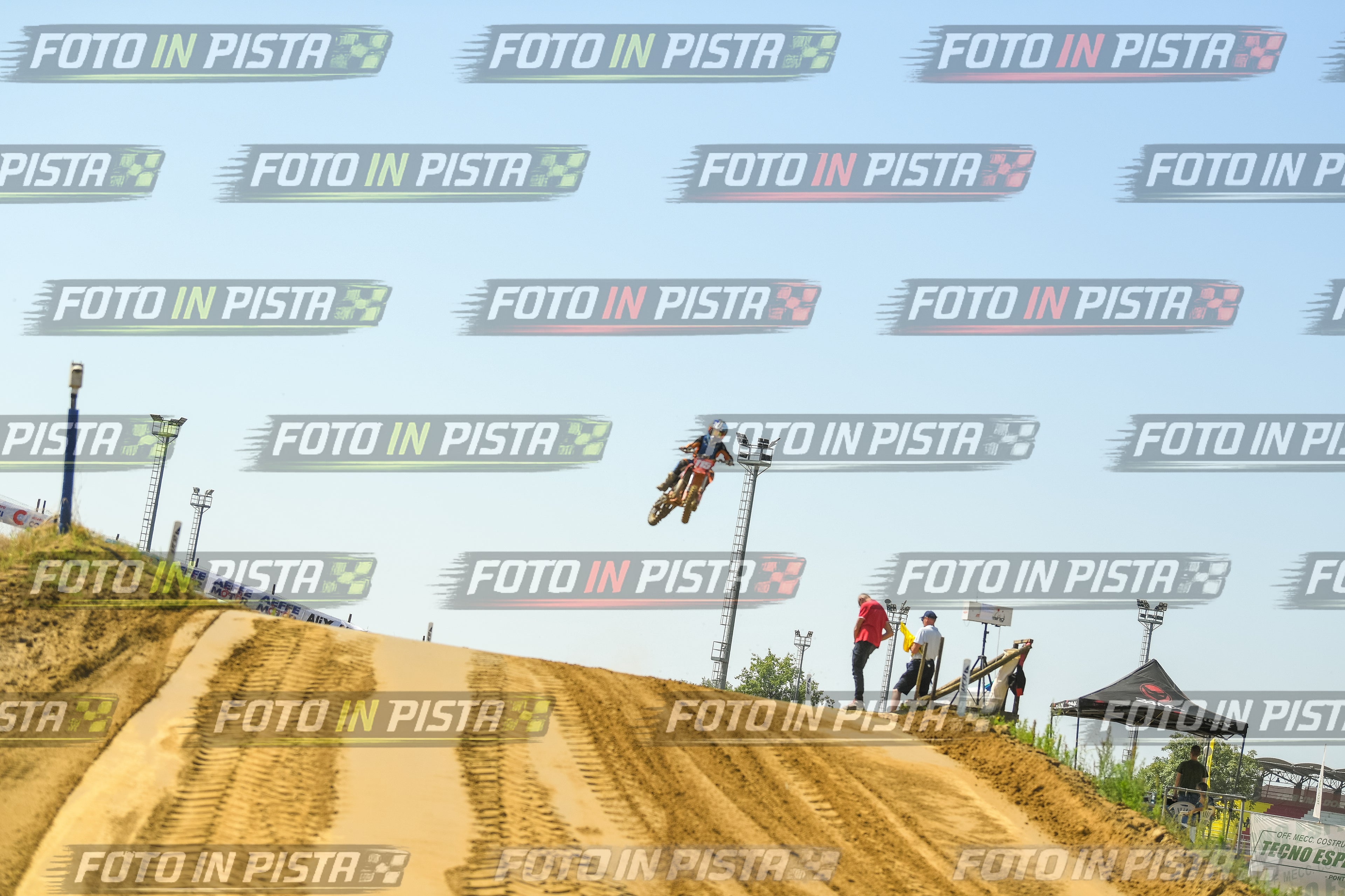 Foto GARAFMI2106261PROVA65CC numero 198