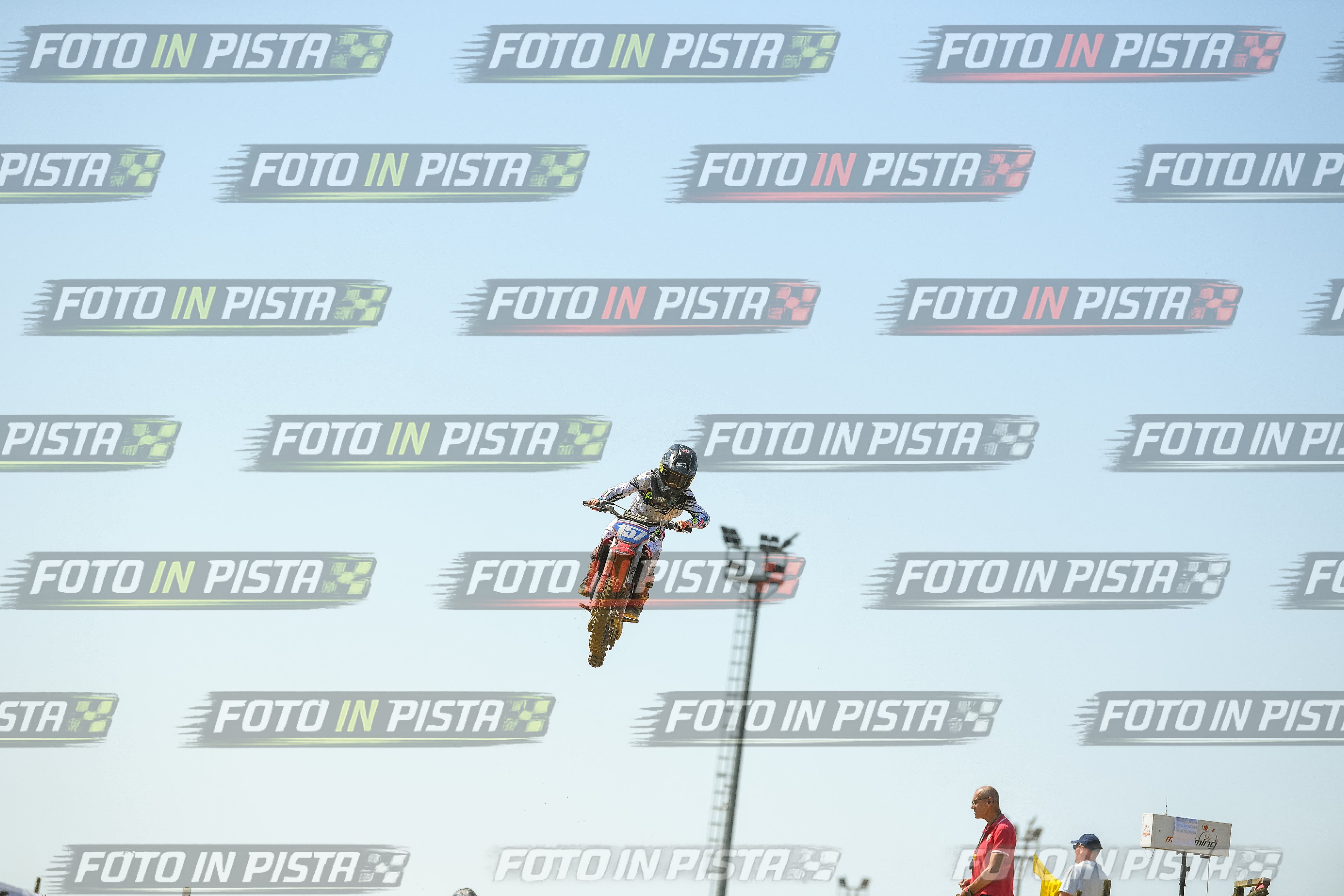 Foto GARAFMI2106261PROVA65CC numero 217