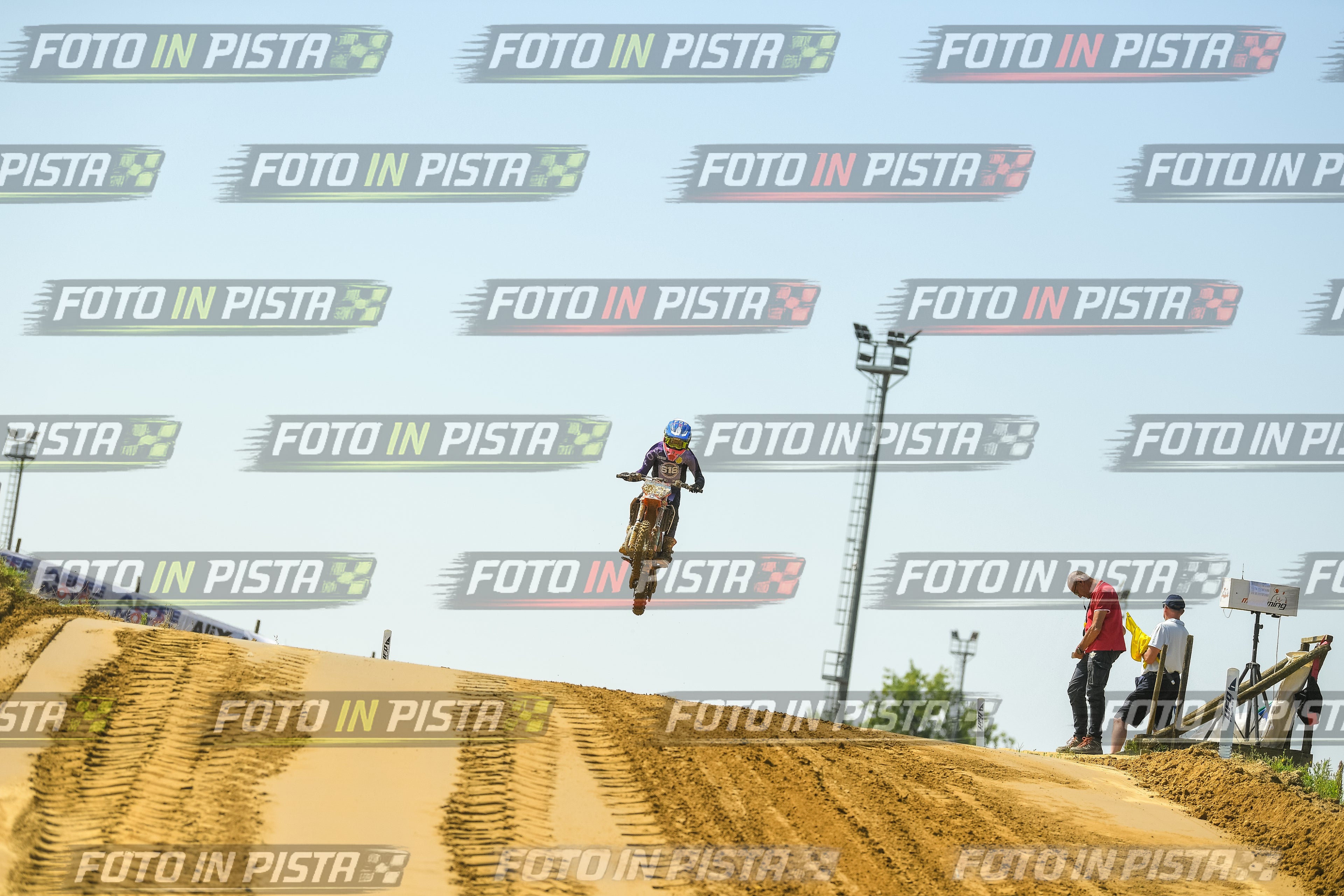 Foto GARAFMI2106261PROVA65CC numero 234