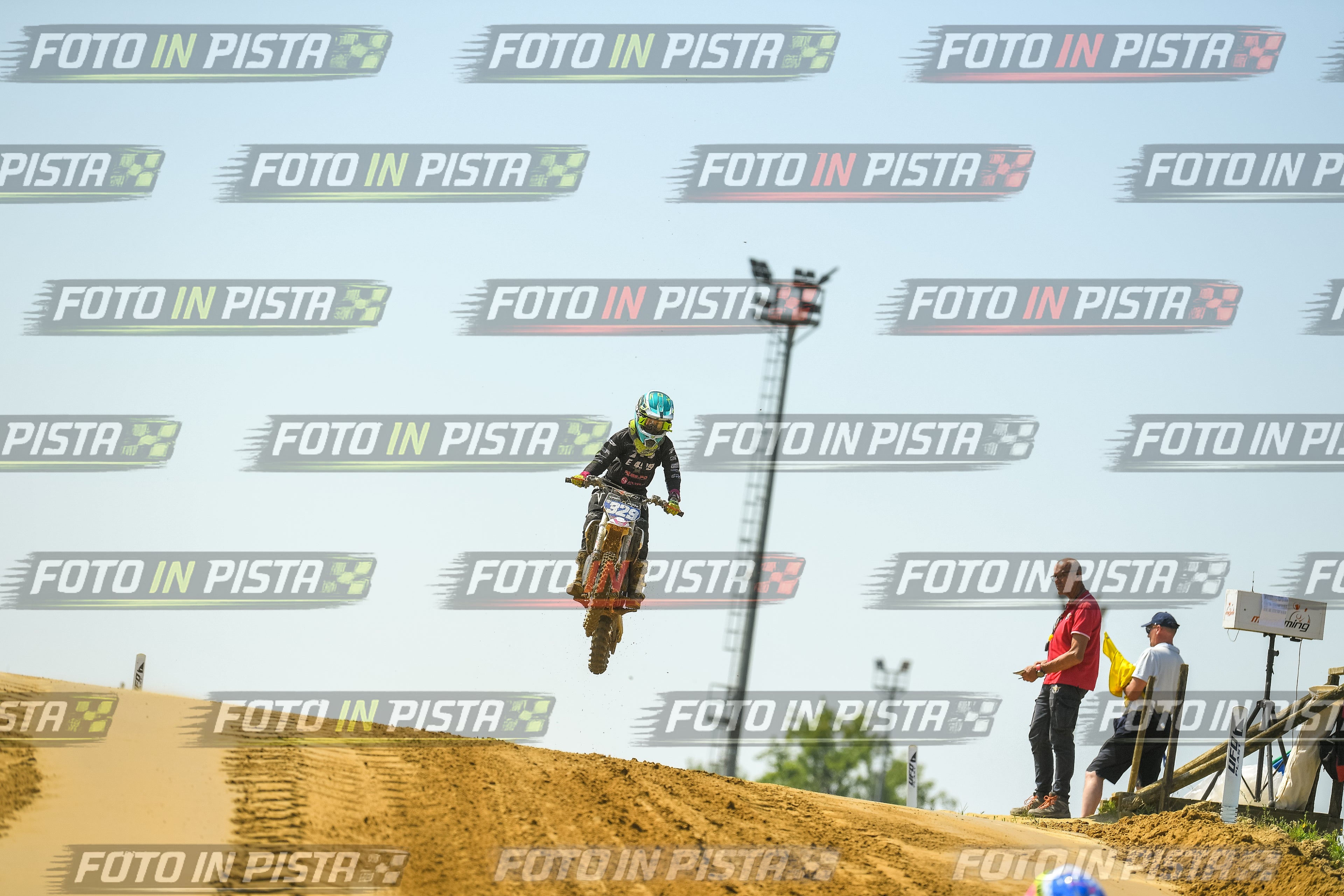 Foto GARAFMI2106261PROVA65CC numero 244