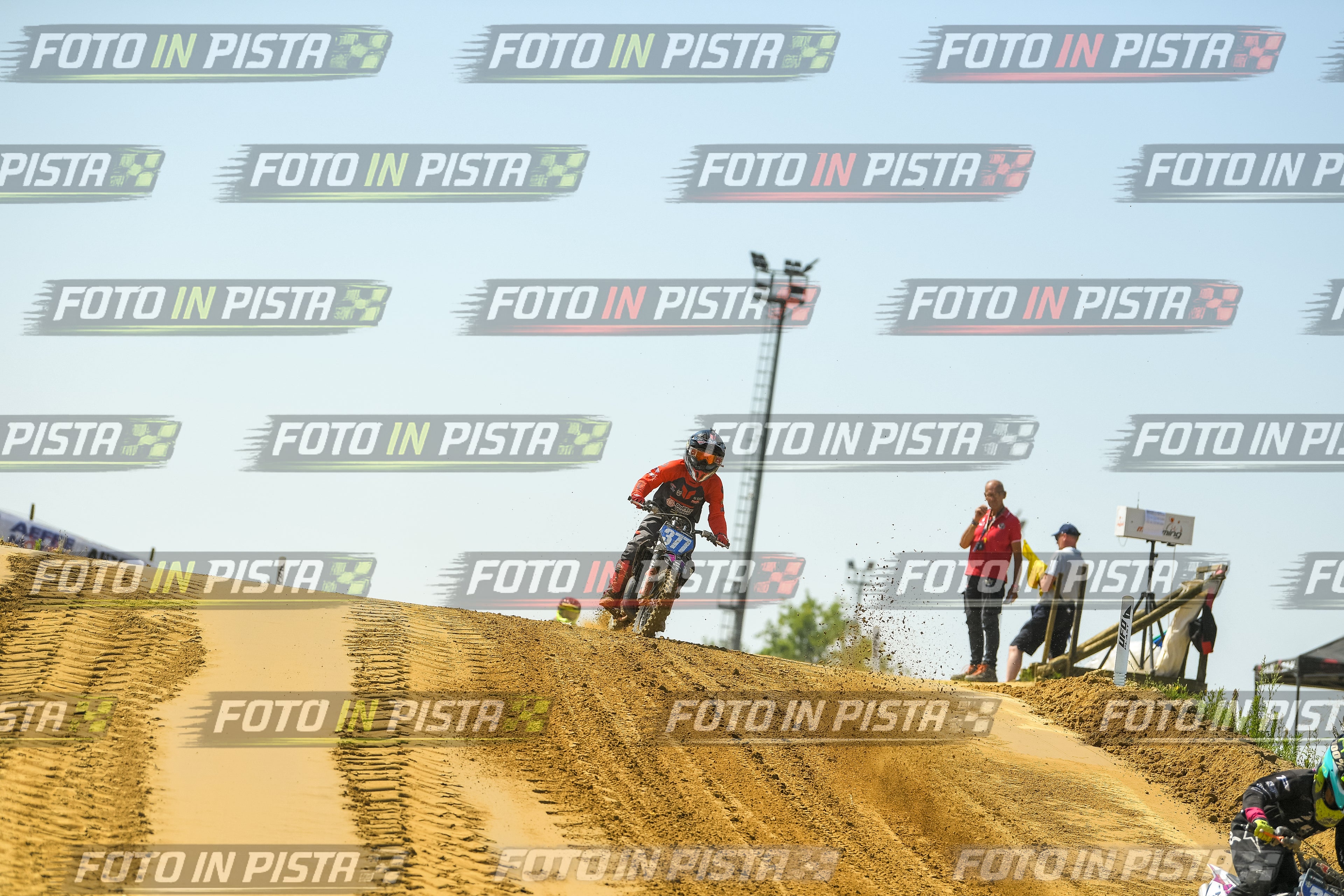 Foto GARAFMI2106261PROVA65CC numero 258