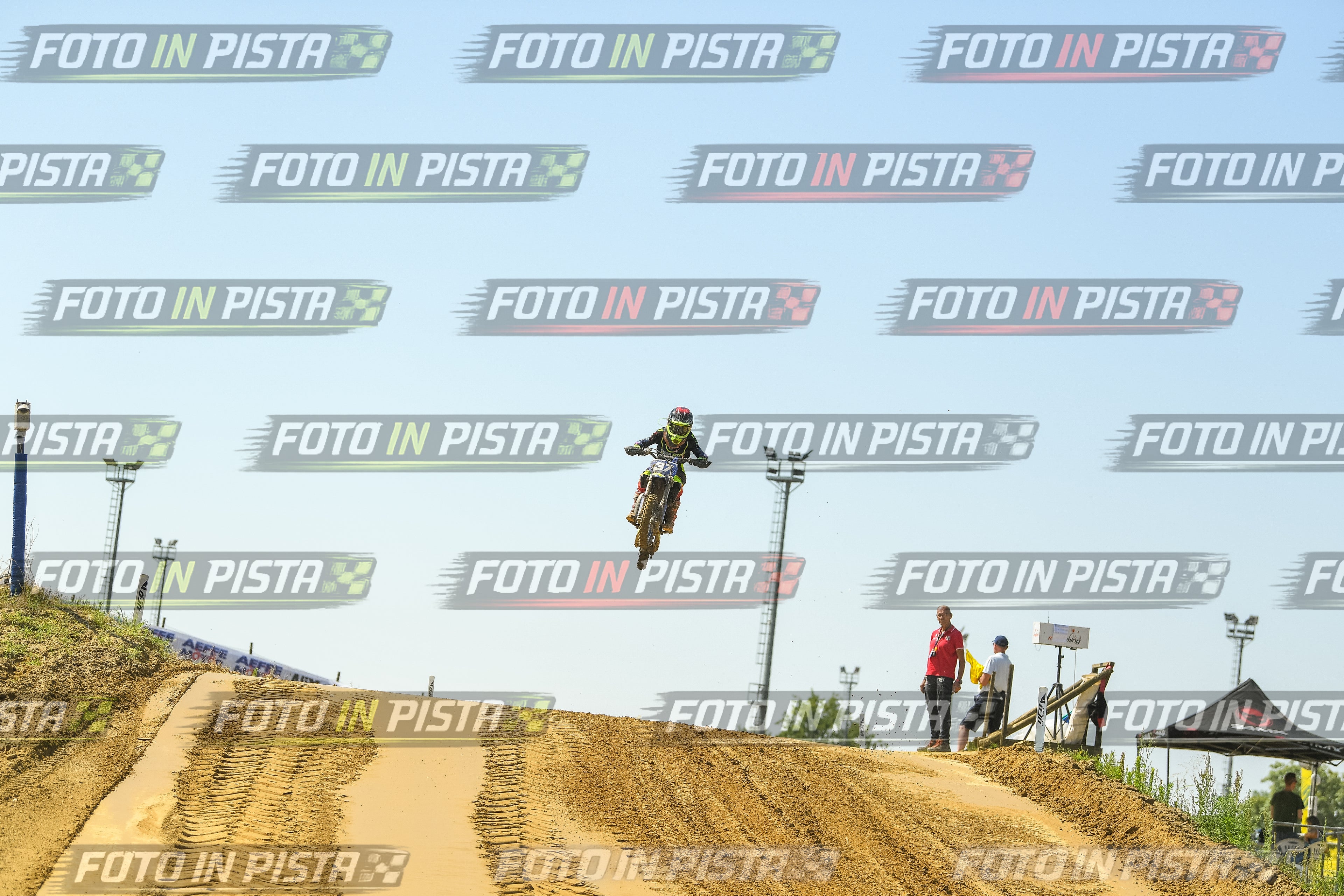 Foto GARAFMI2106261PROVA65CC numero 268