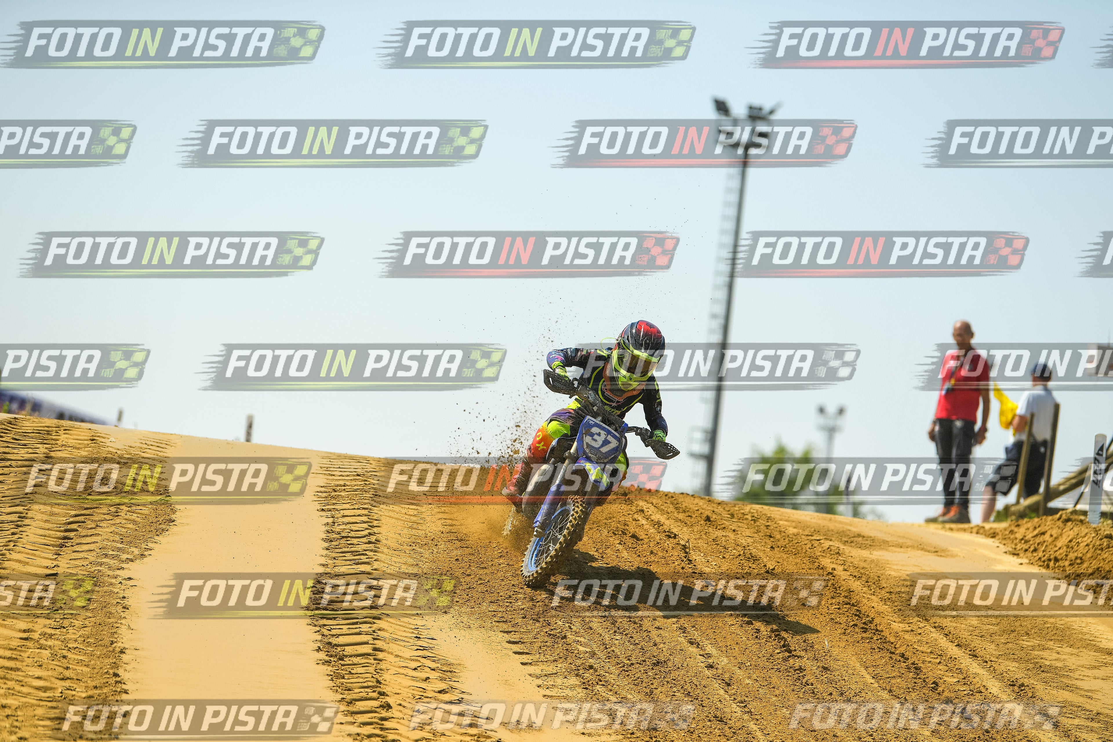 Foto GARAFMI2106261PROVA65CC numero 273