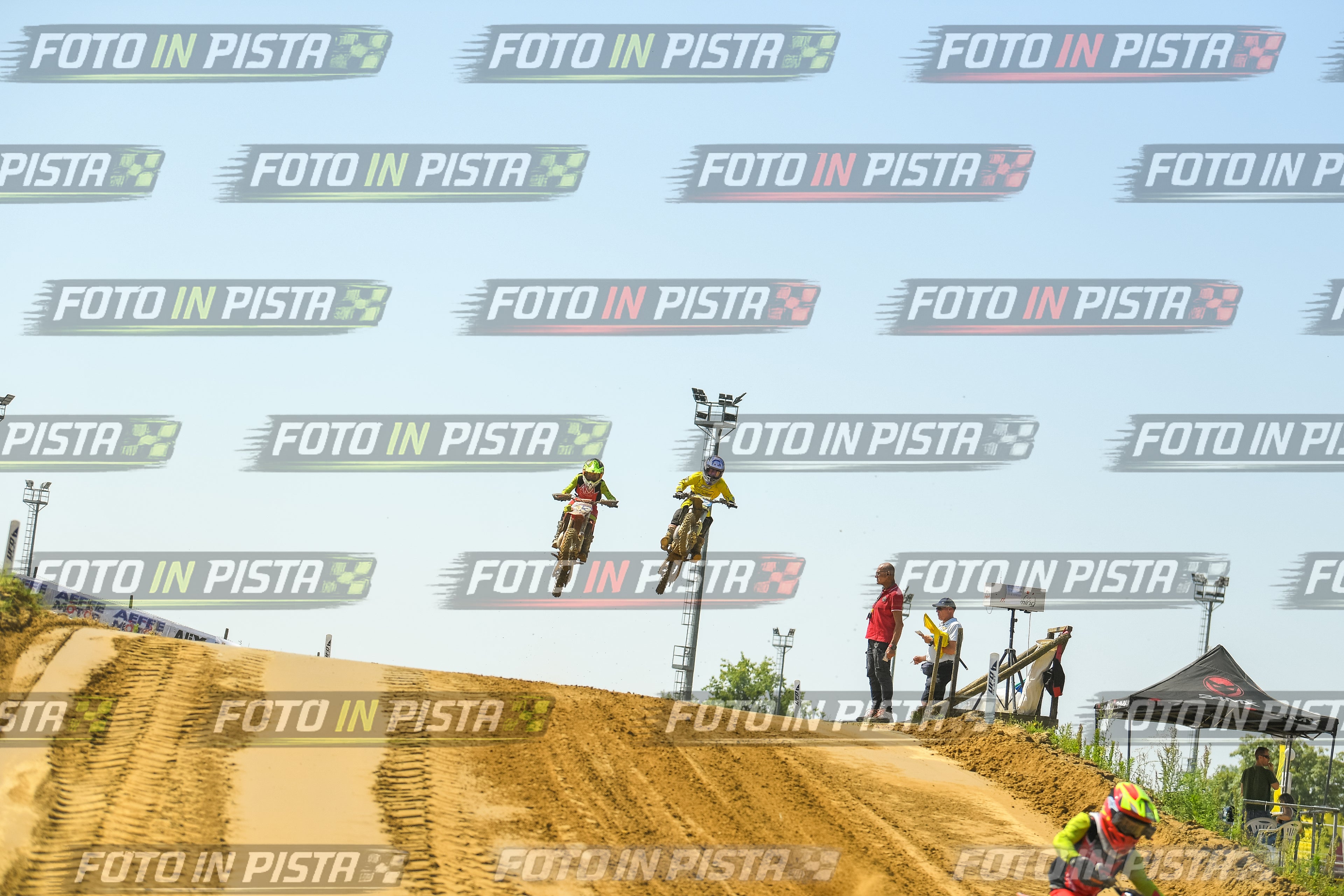 Foto GARAFMI2106261PROVA65CC numero 285