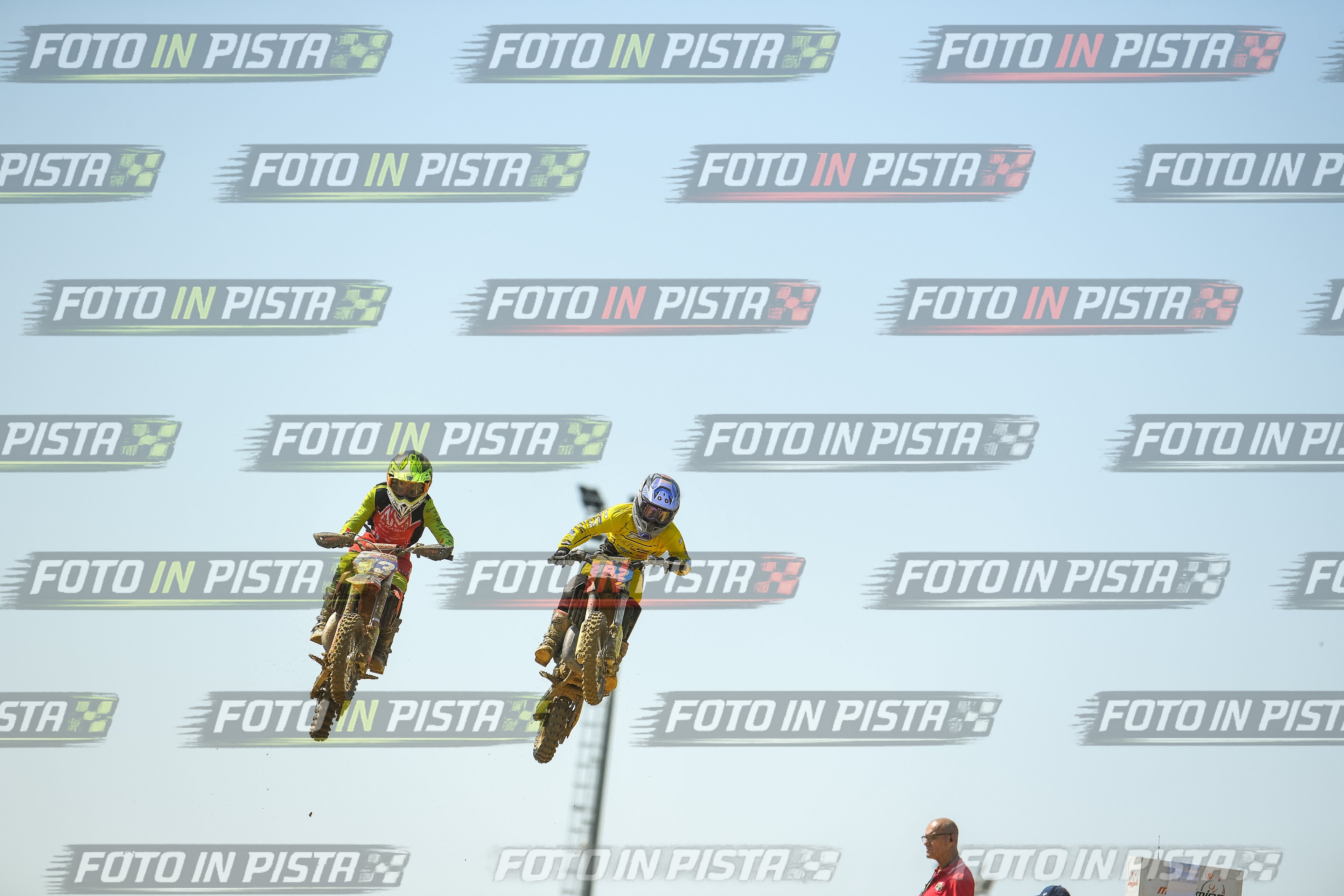 Foto GARAFMI2106261PROVA65CC numero 289