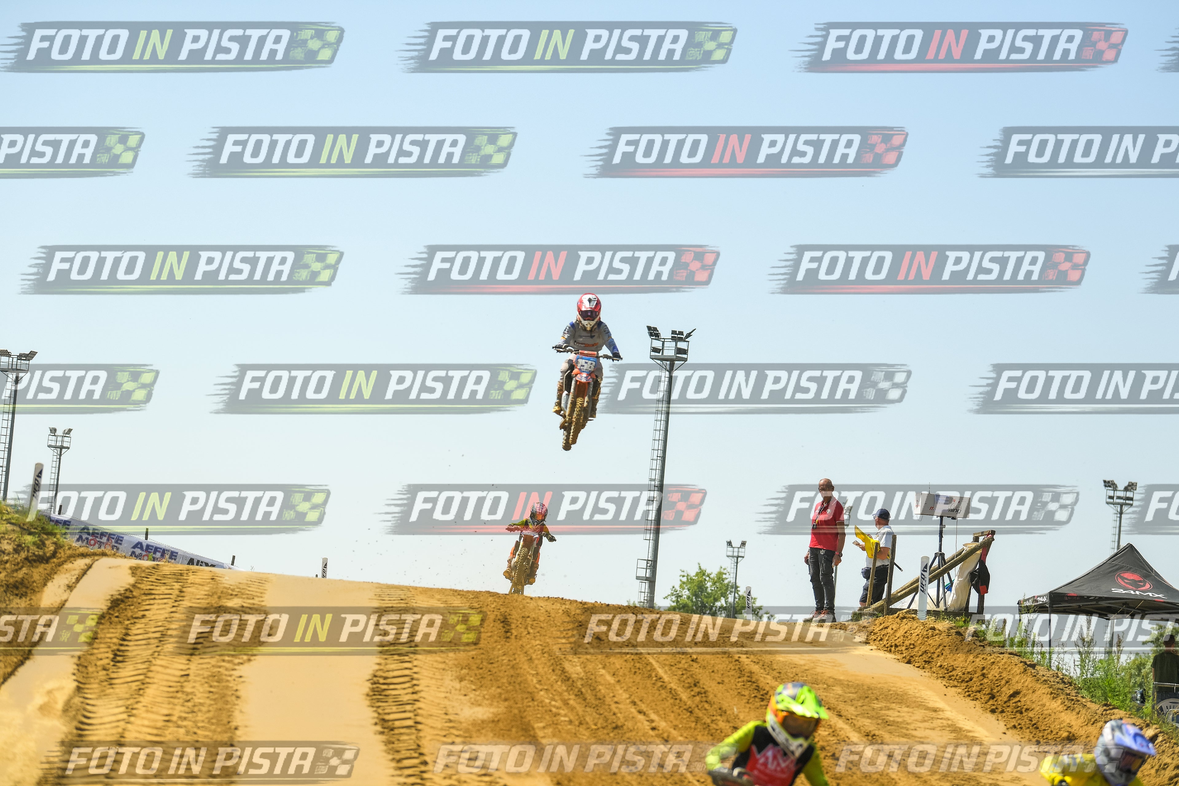 Foto GARAFMI2106261PROVA65CC numero 301