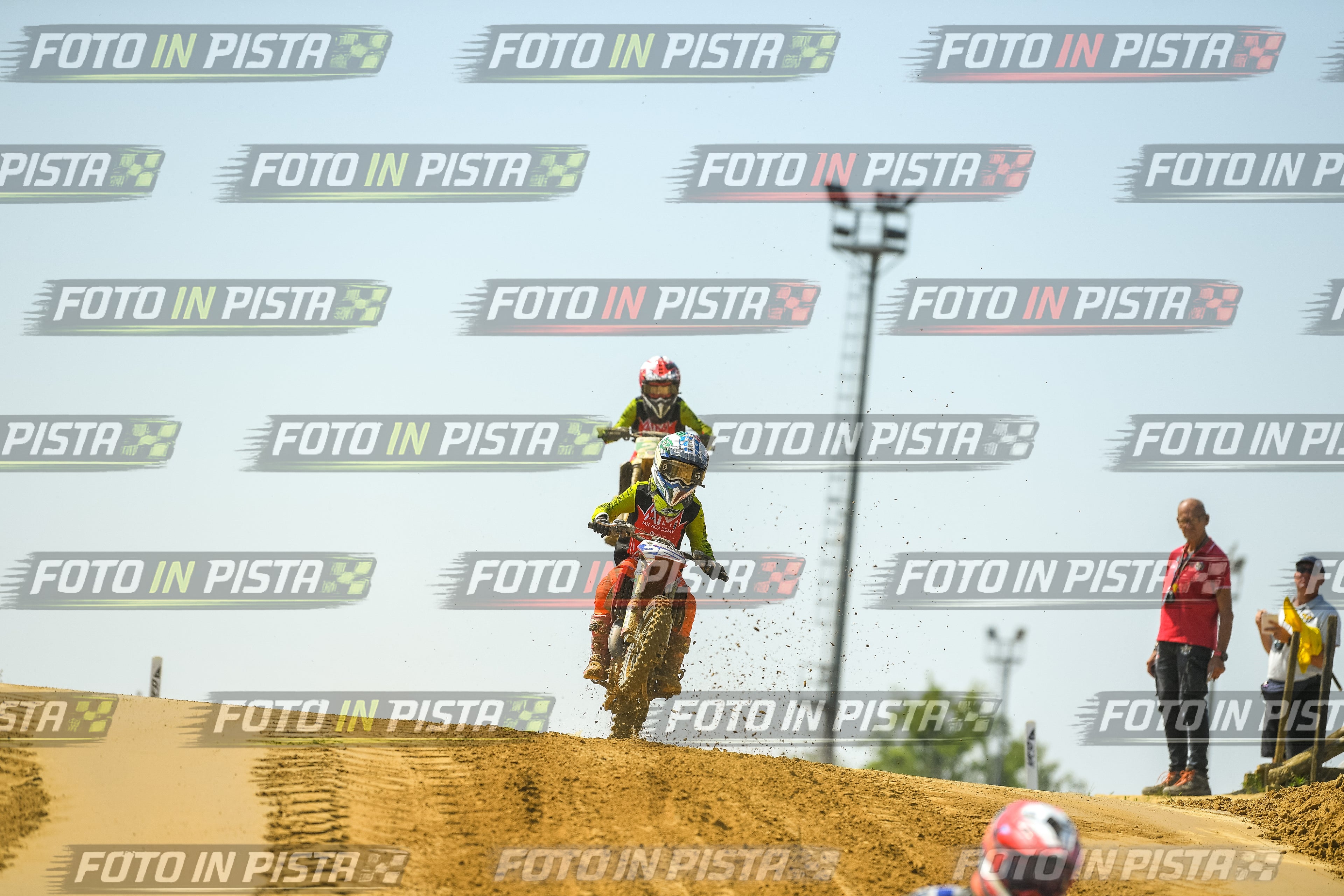 Foto GARAFMI2106261PROVA65CC numero 310