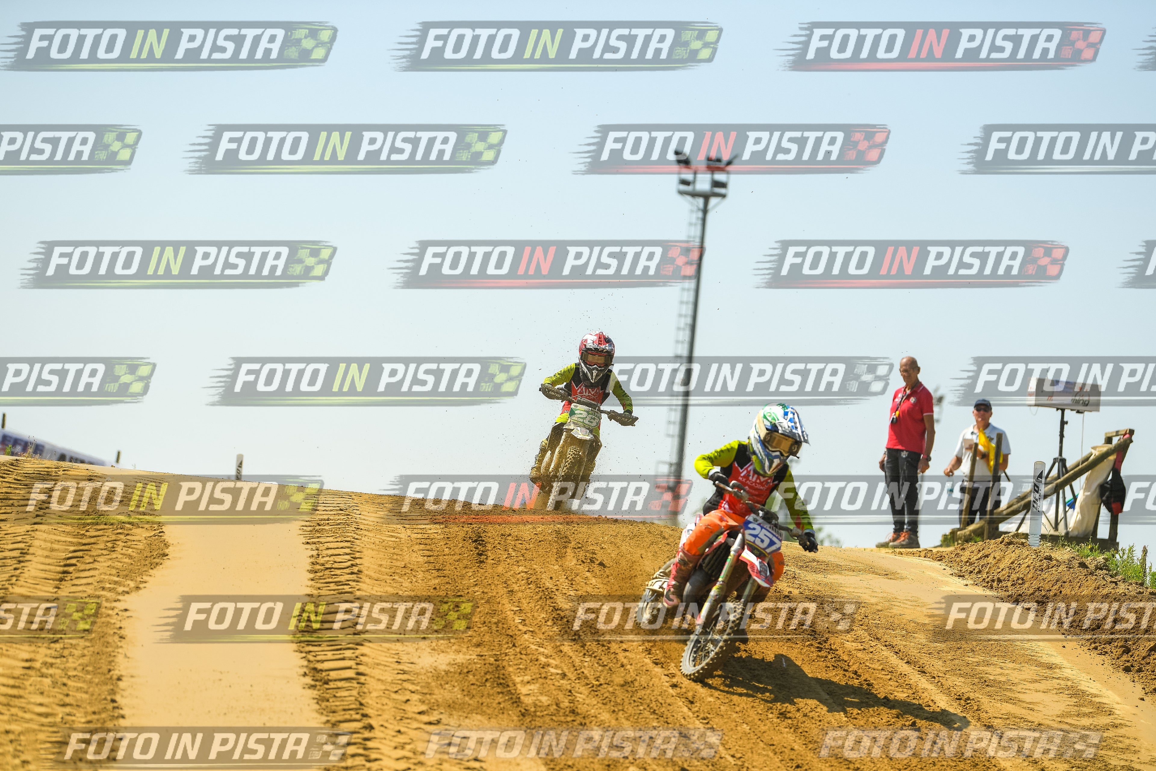 Foto GARAFMI2106261PROVA65CC numero 316