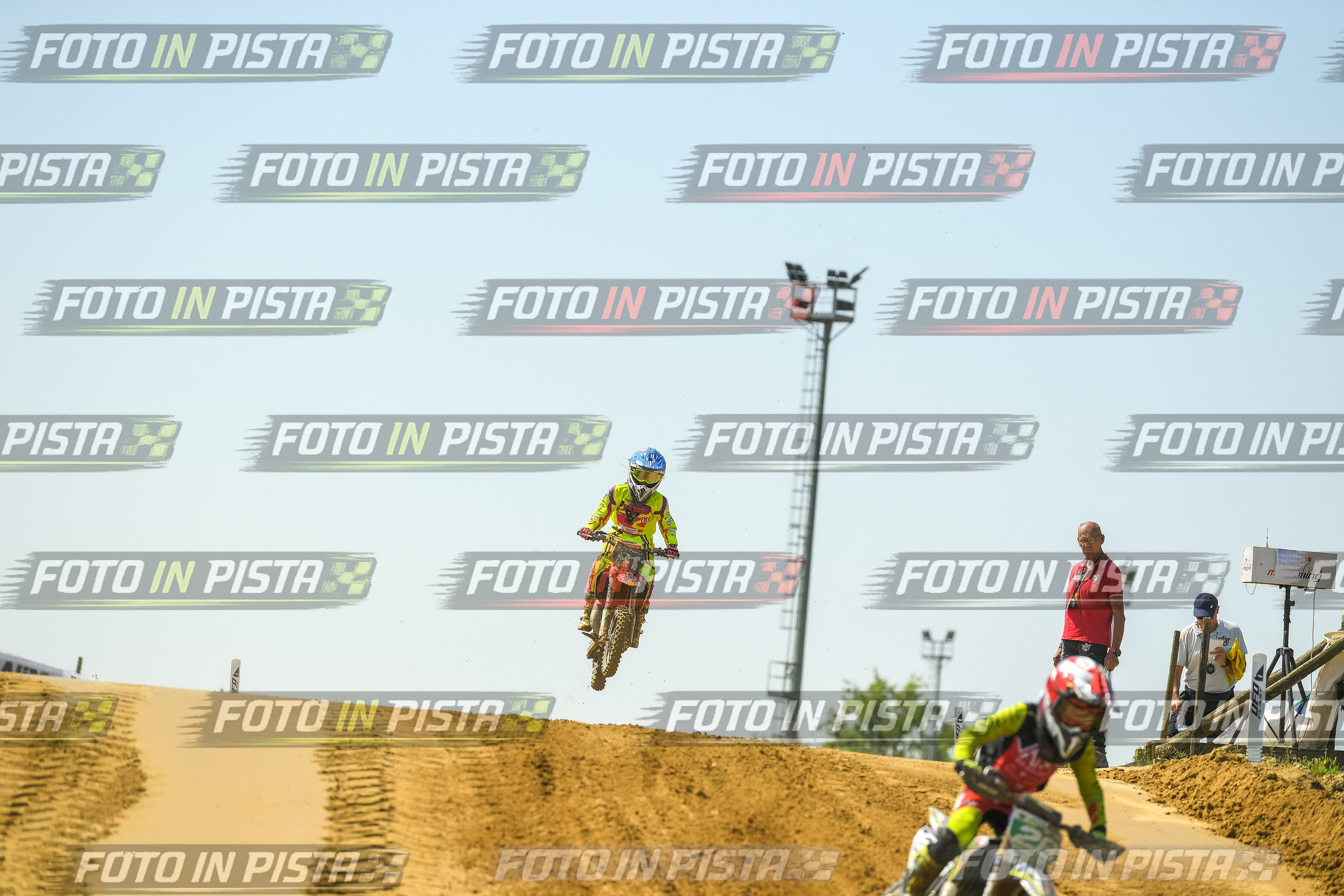 Foto GARAFMI2106261PROVA65CC numero 321