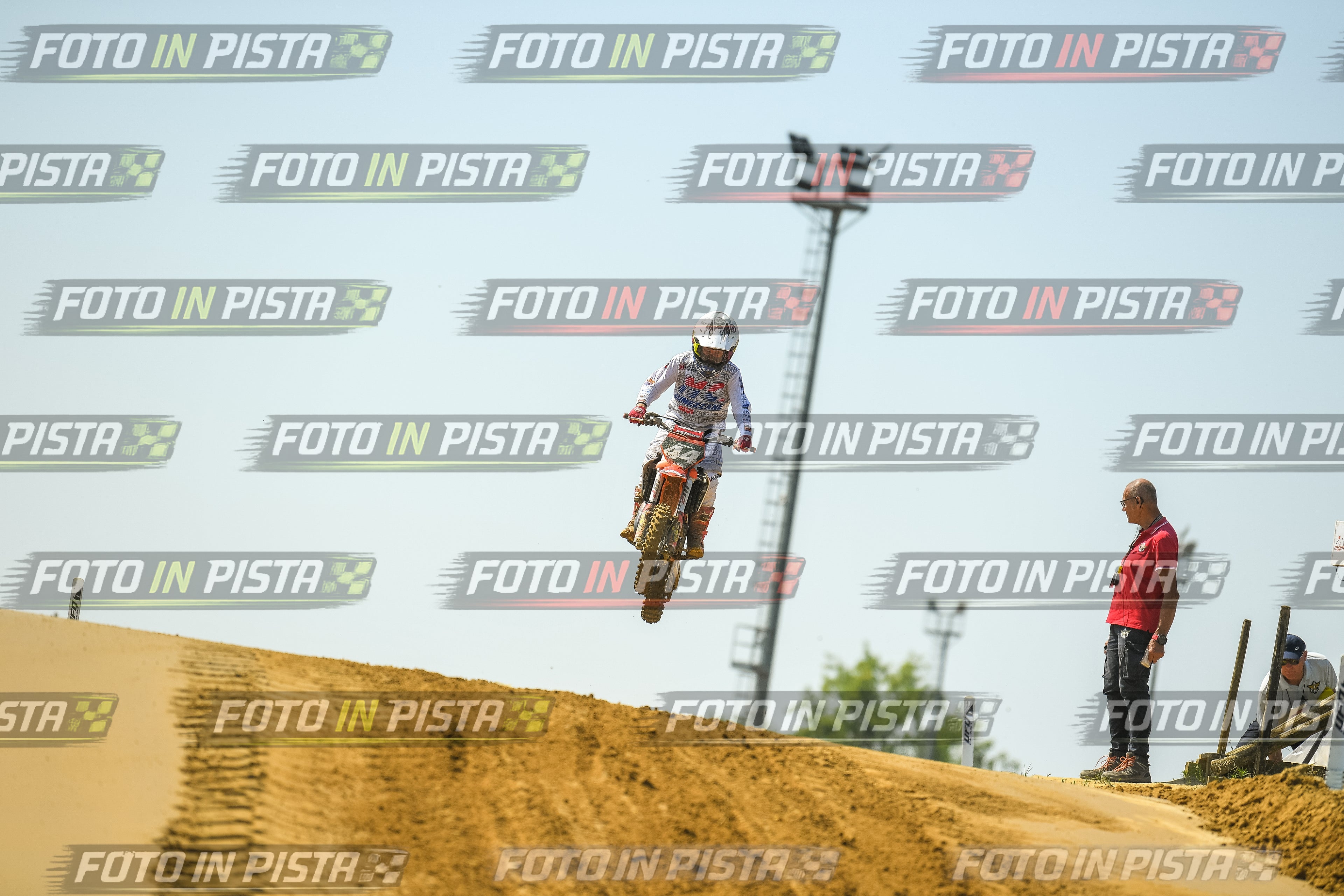 Foto GARAFMI2106261PROVA65CC numero 333