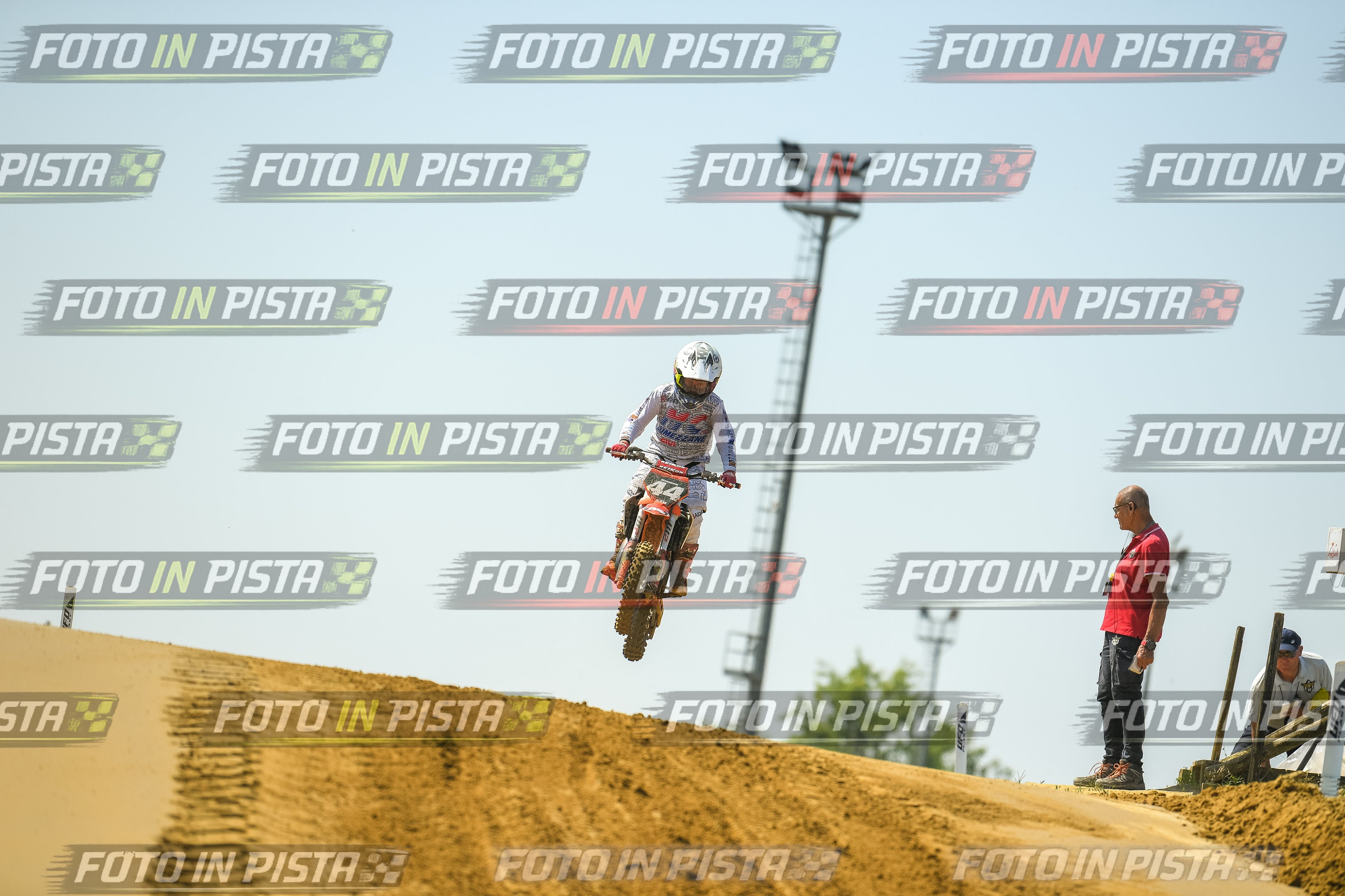 Foto GARAFMI2106261PROVA65CC numero 334