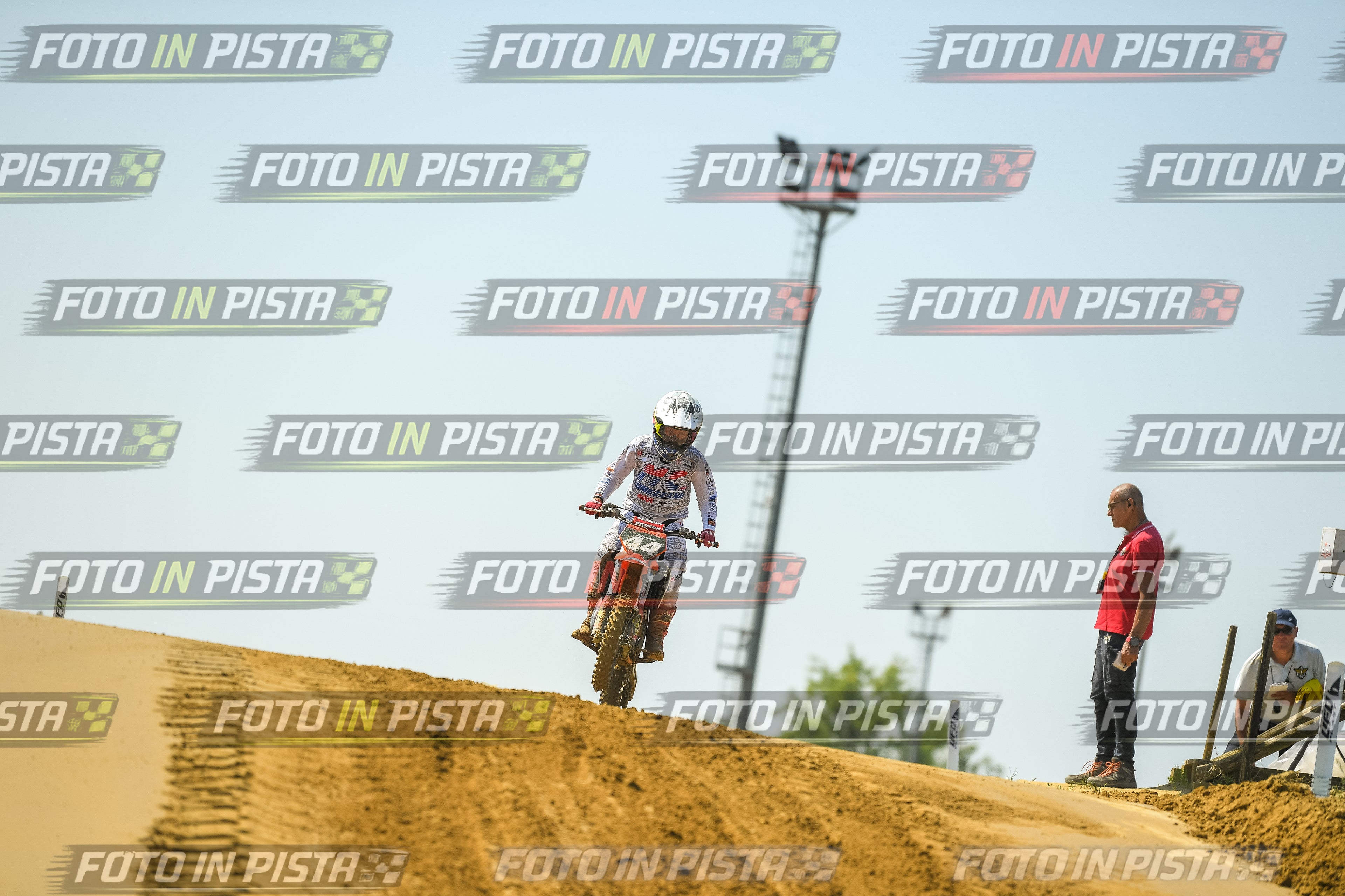 Foto GARAFMI2106261PROVA65CC numero 335