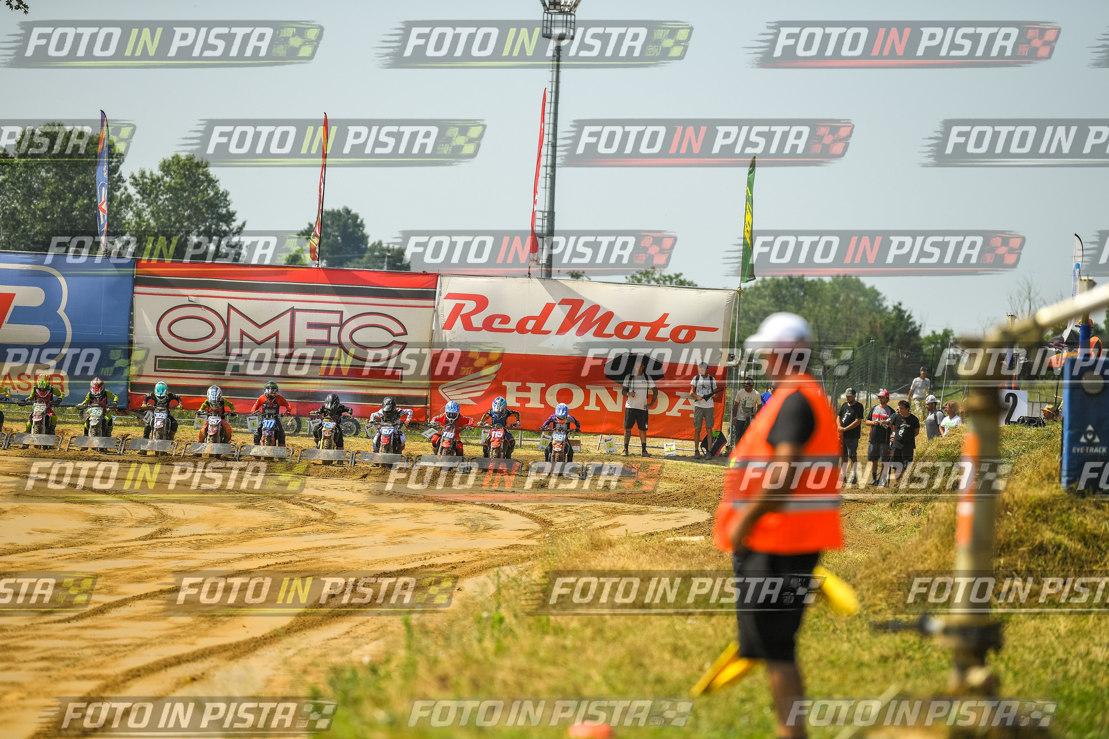 Foto GARAFMI2106261PROVA65CC numero 72