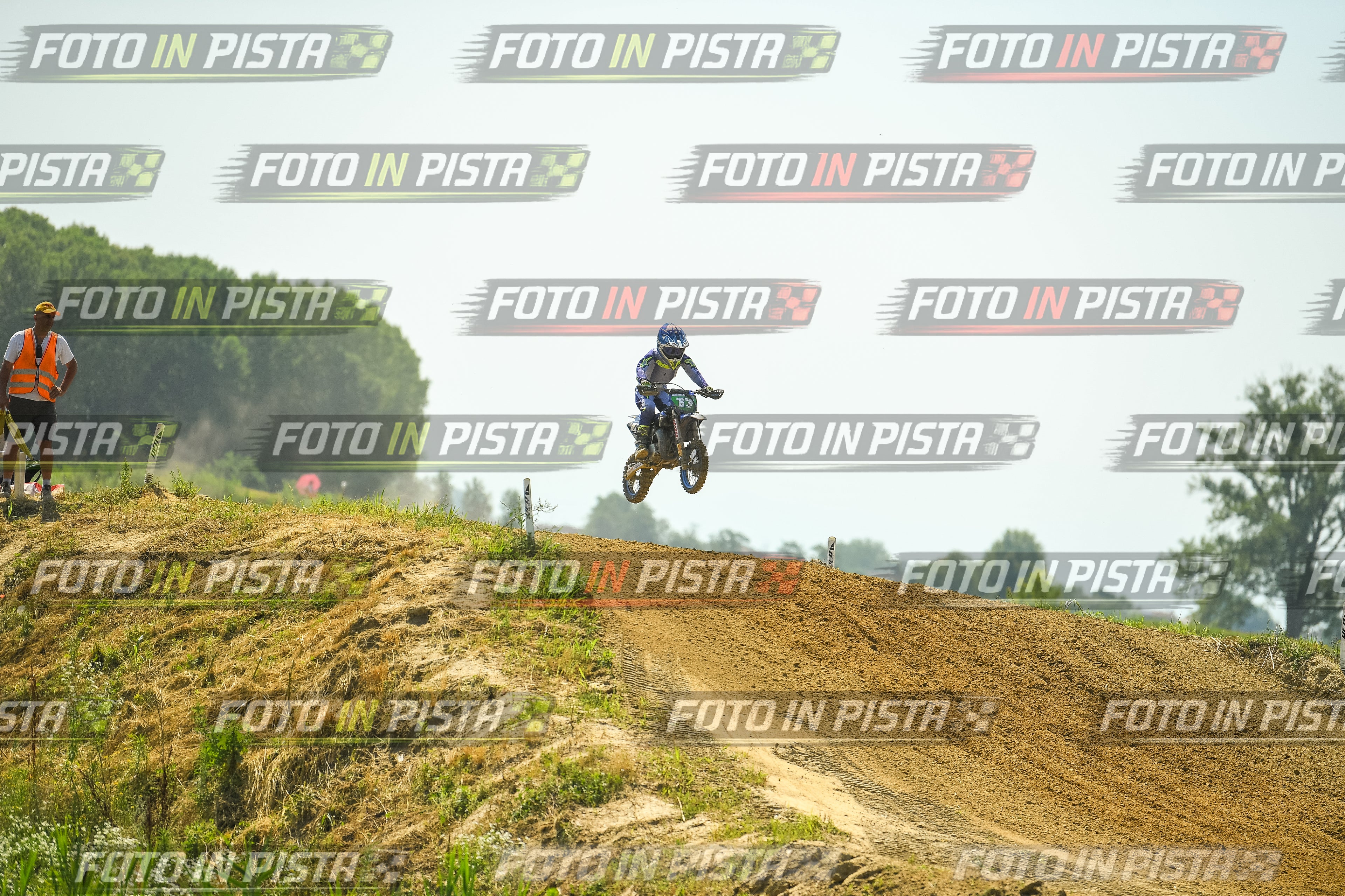 Foto GARAFMI2106261PROVA65CC numero 787