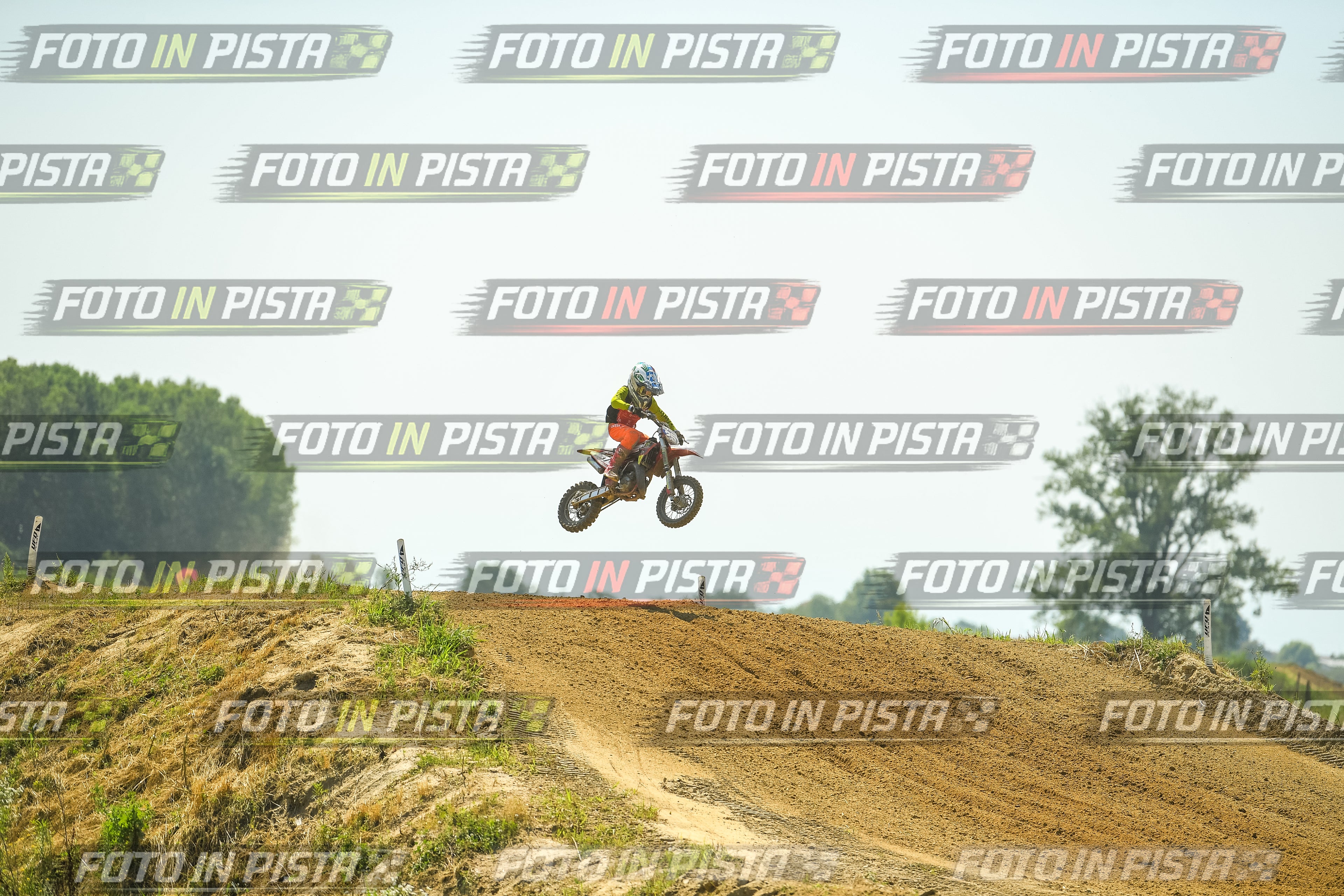 Foto GARAFMI2106261PROVA65CC numero 872