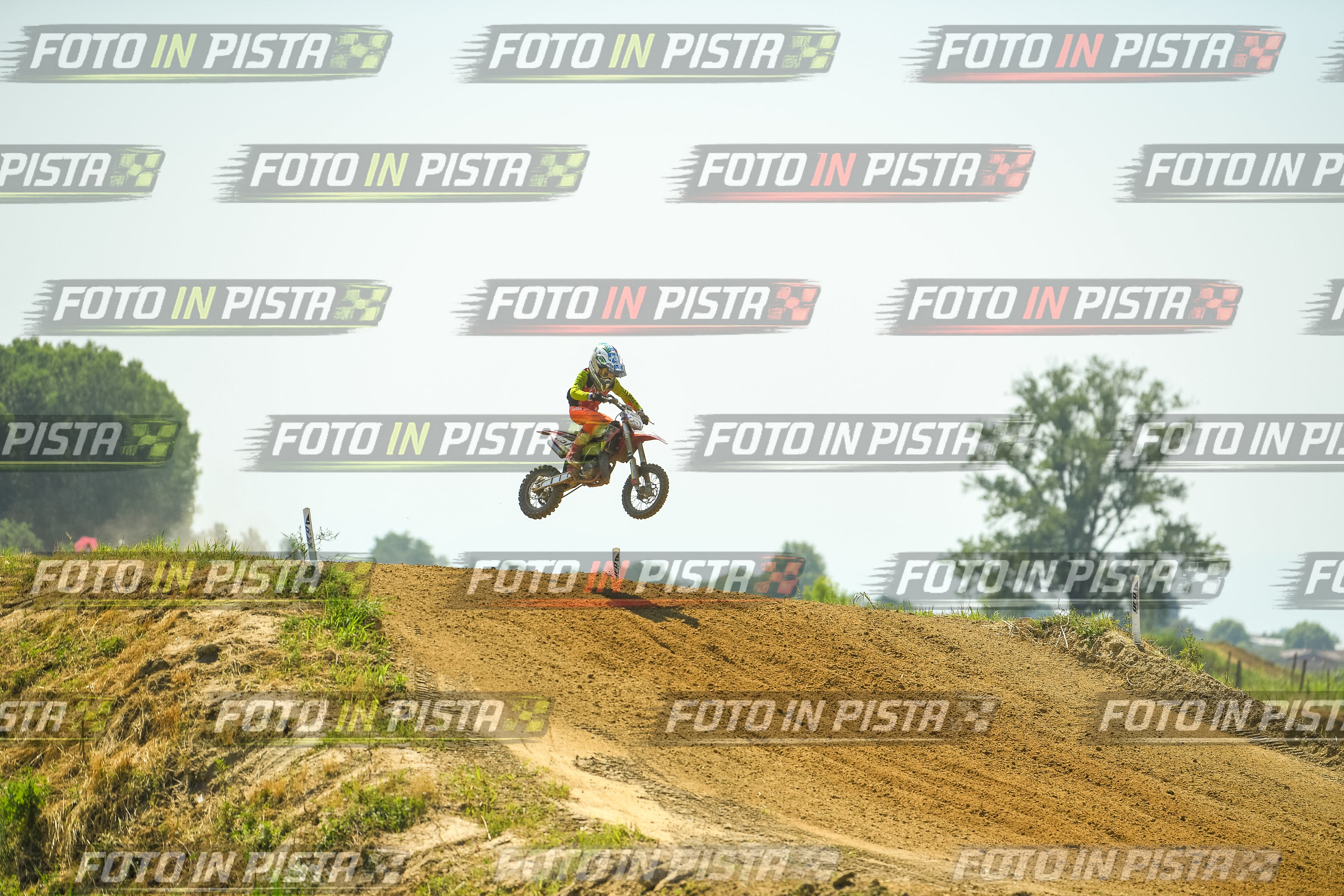 Foto GARAFMI2106261PROVA65CC numero 873