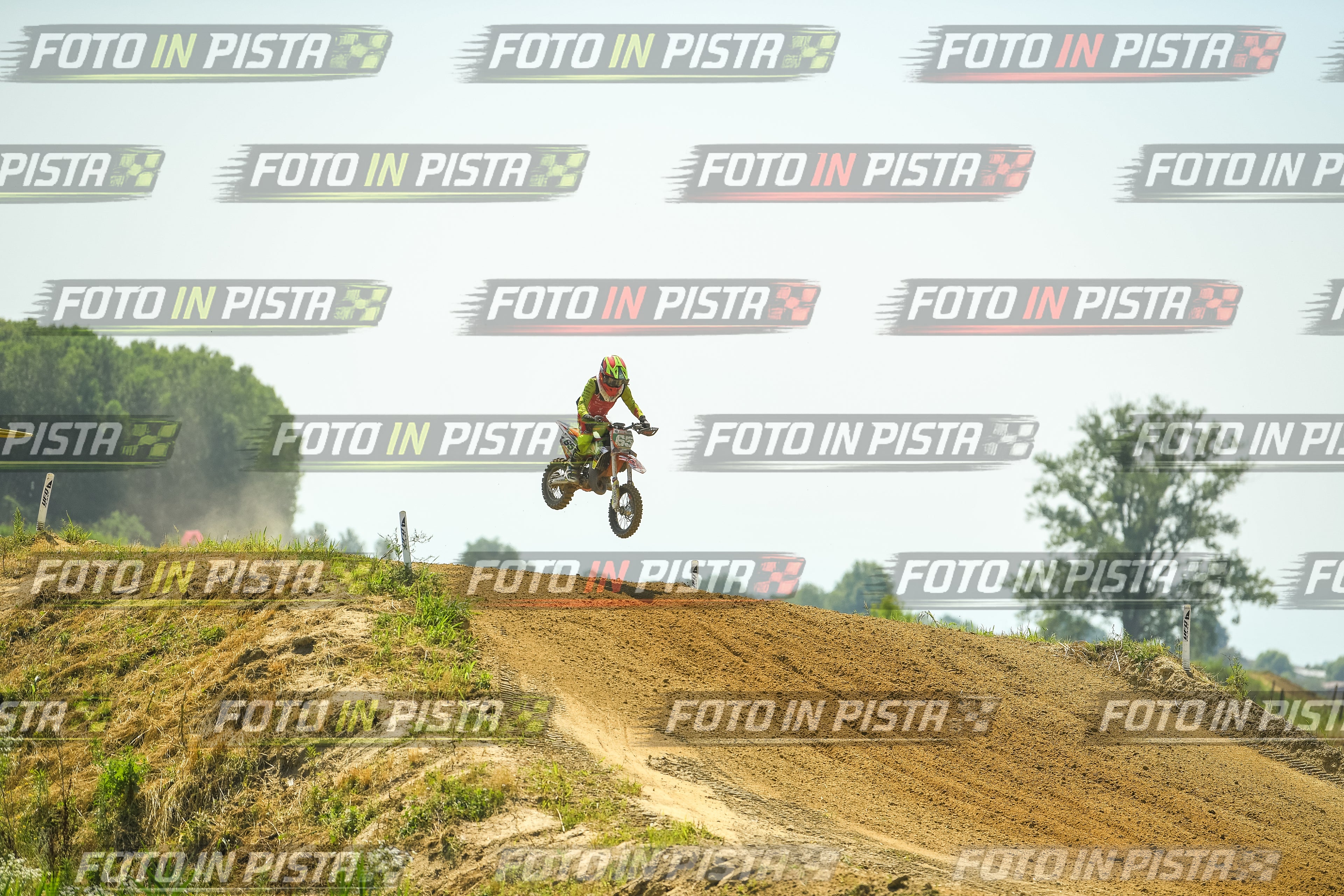Foto GARAFMI2106261PROVA65CC numero 883