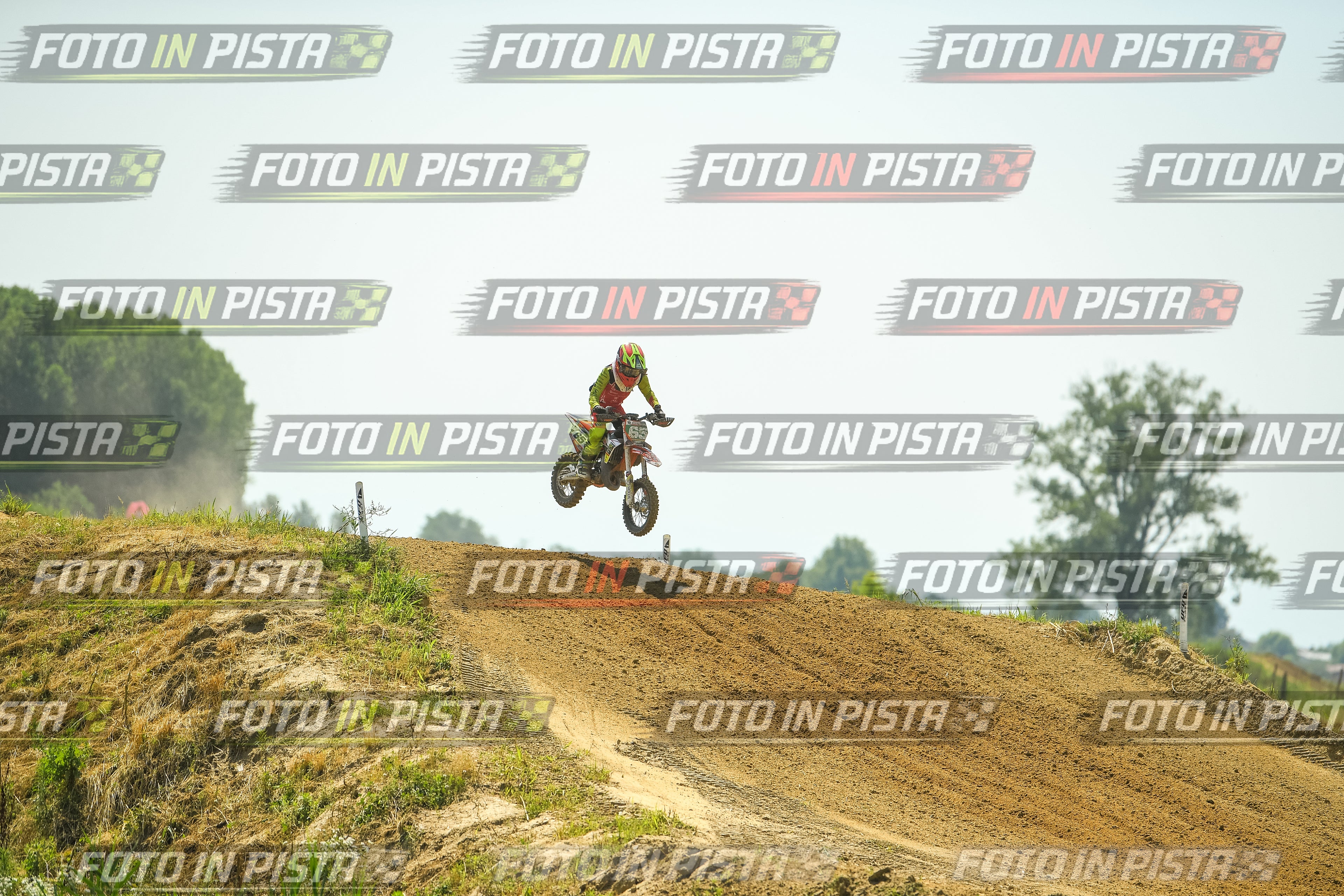 Foto GARAFMI2106261PROVA65CC numero 884