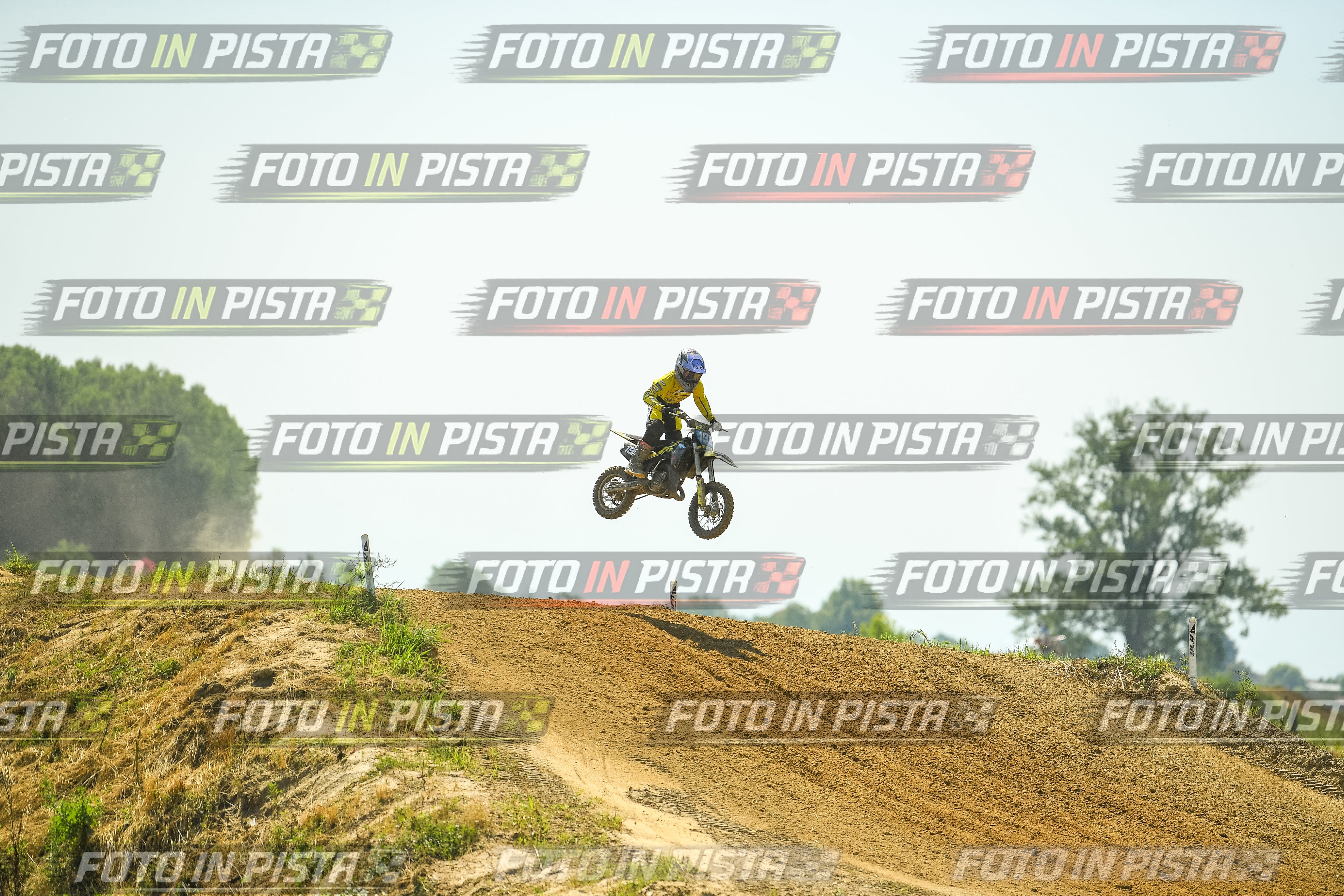 Foto GARAFMI2106261PROVA65CC numero 895