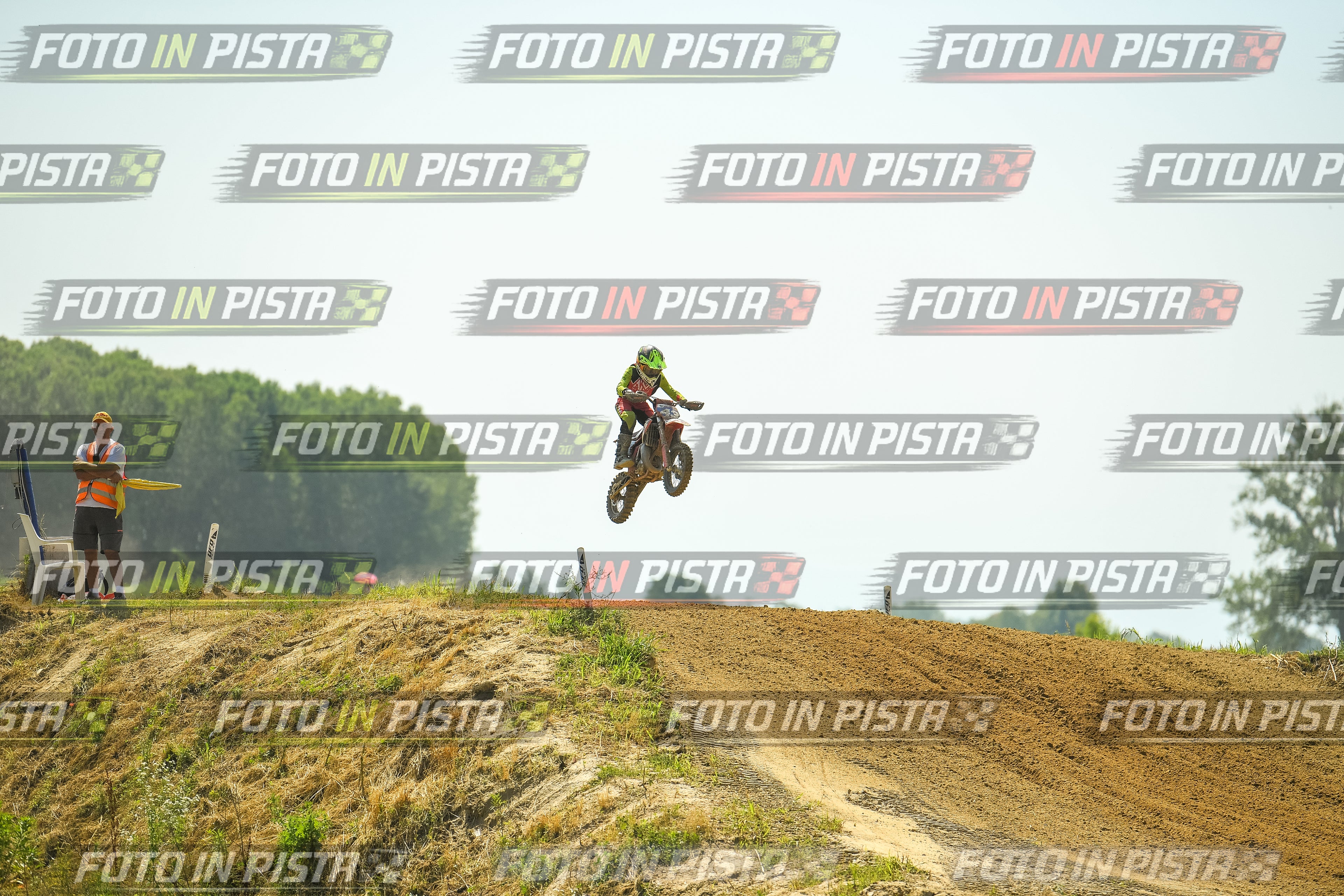 Foto GARAFMI2106261PROVA65CC numero 902