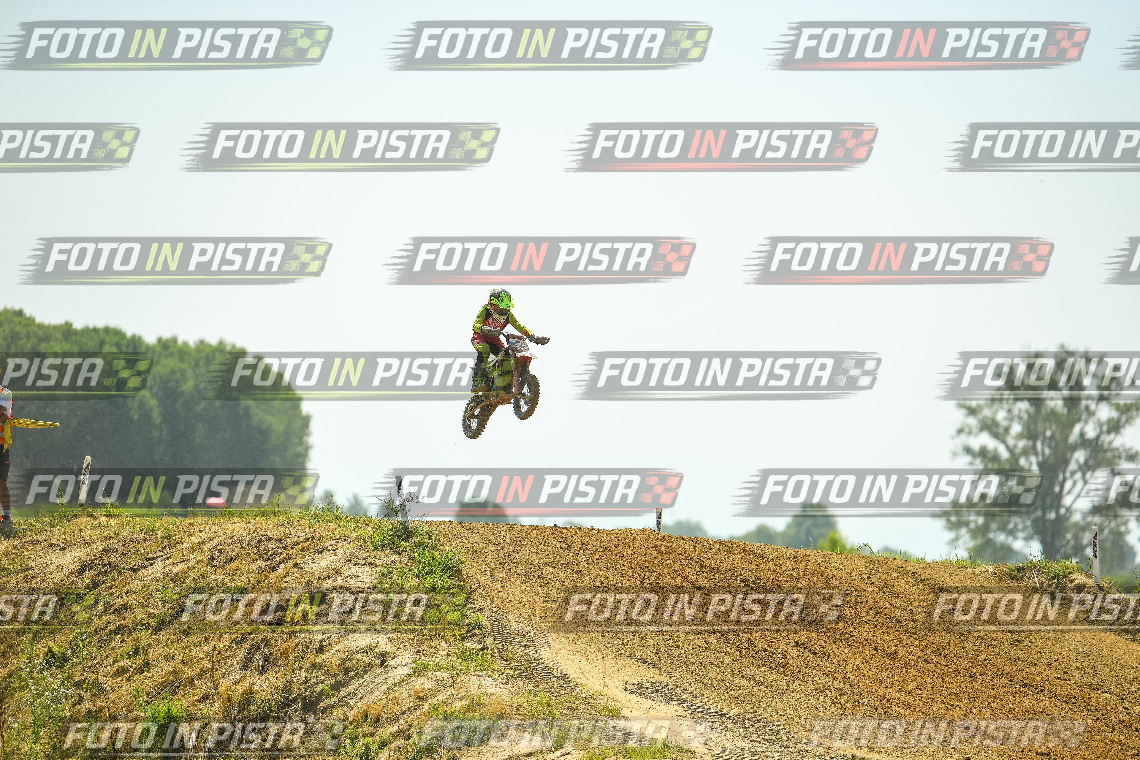 Foto GARAFMI2106261PROVA65CC numero 903