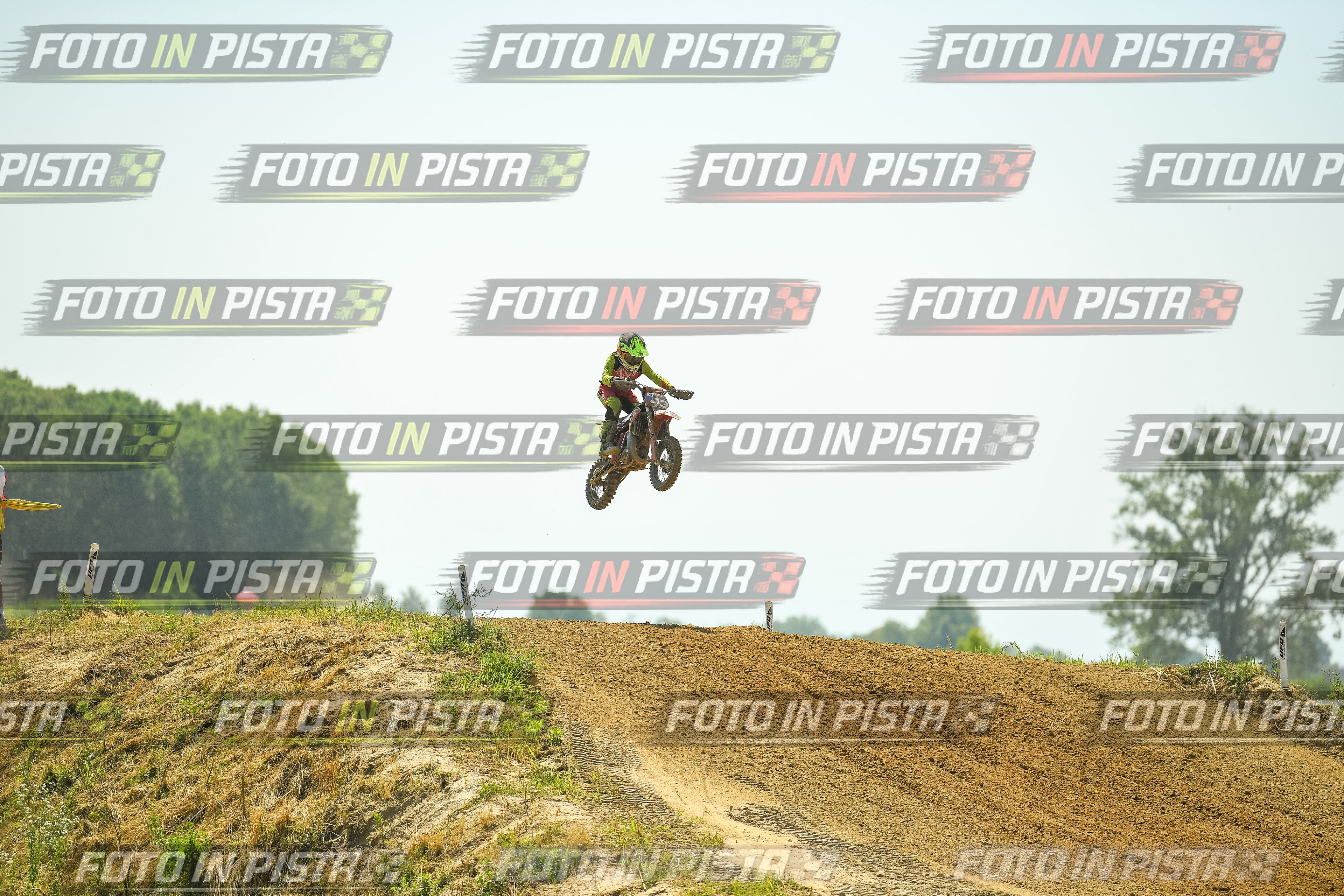 Foto GARAFMI2106261PROVA65CC numero 904