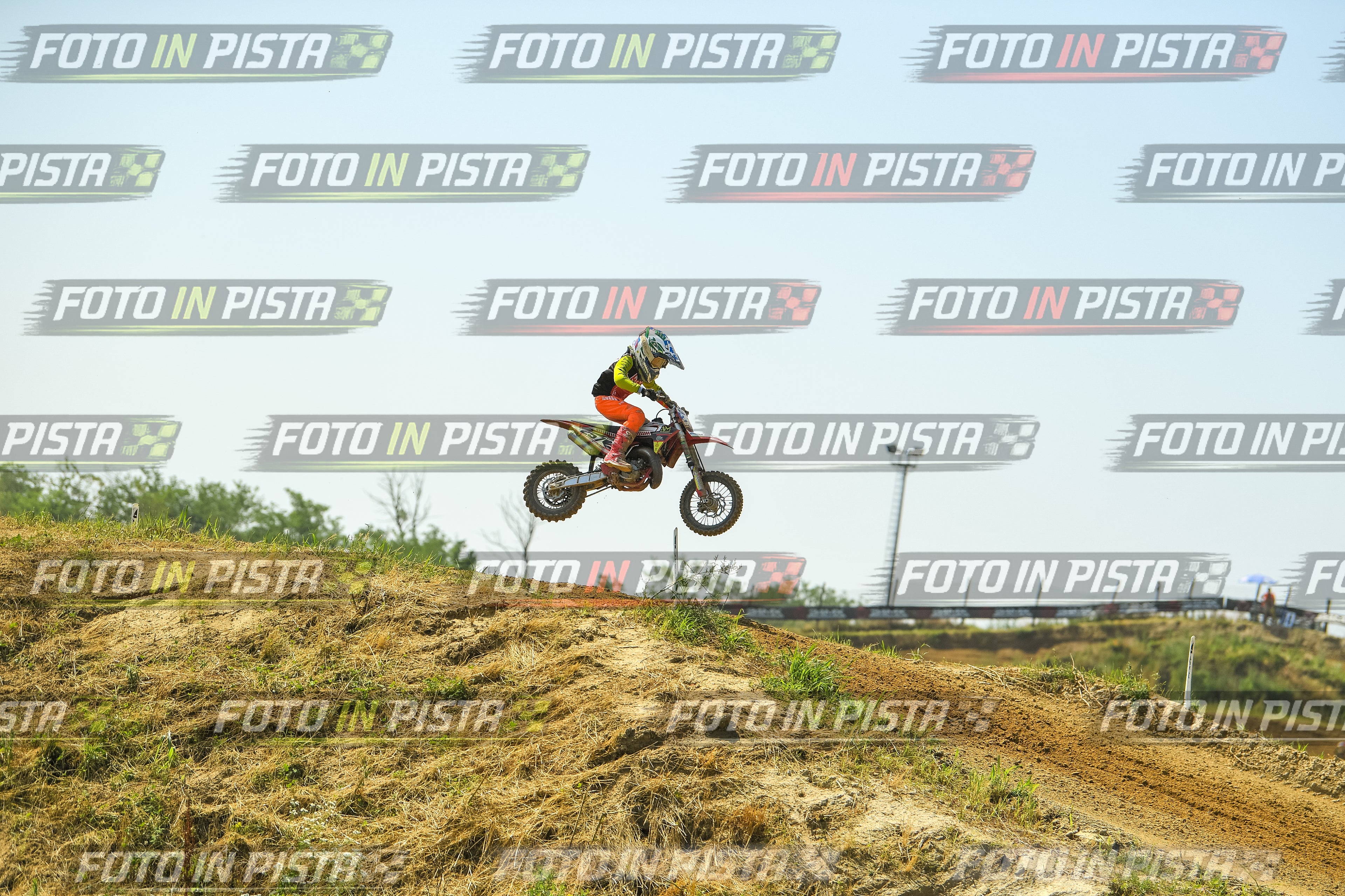 Foto GARAFMI2106261PROVA65CC numero 981
