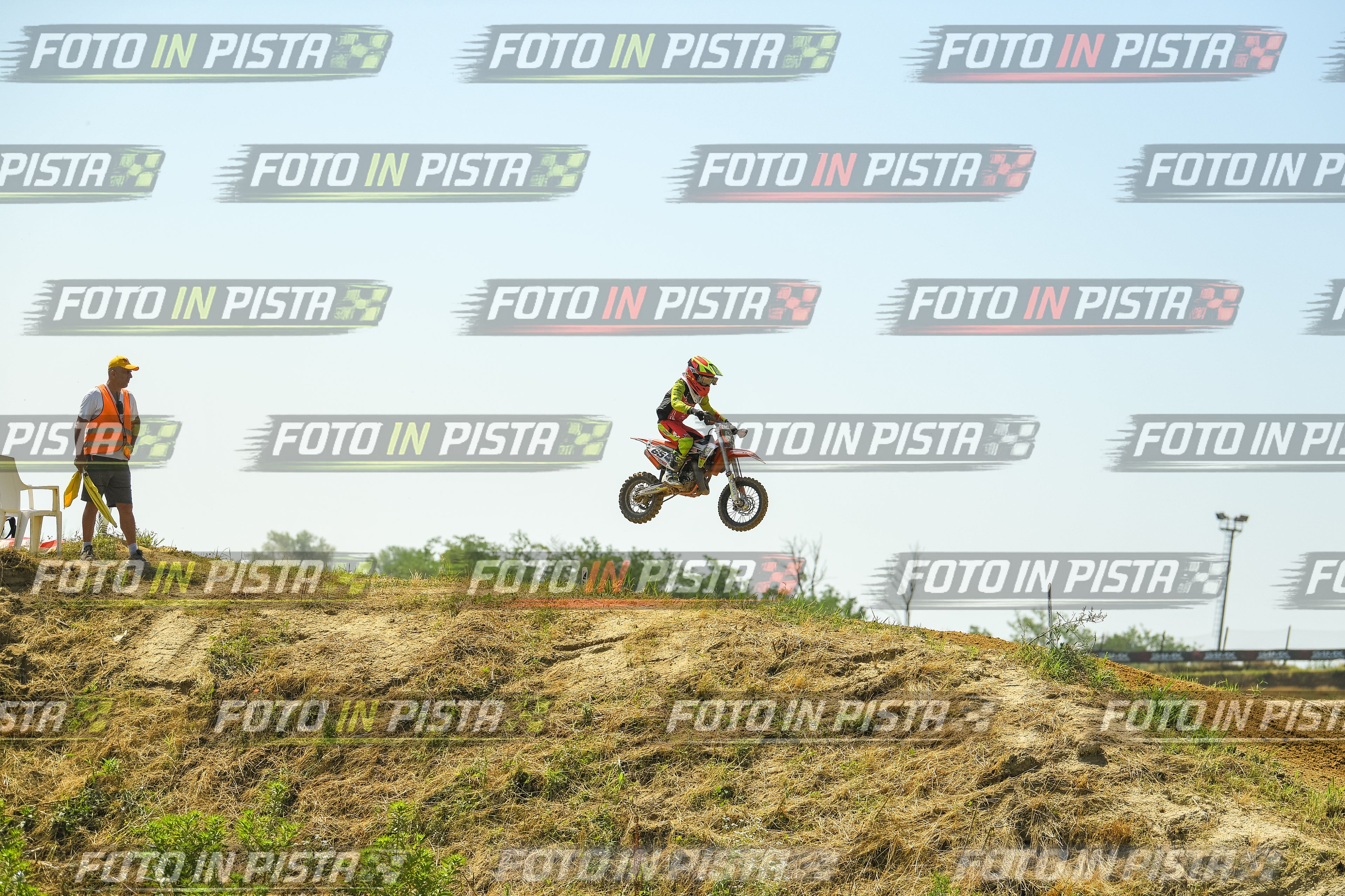 Foto GARAFMI2106261PROVA65CC numero 986
