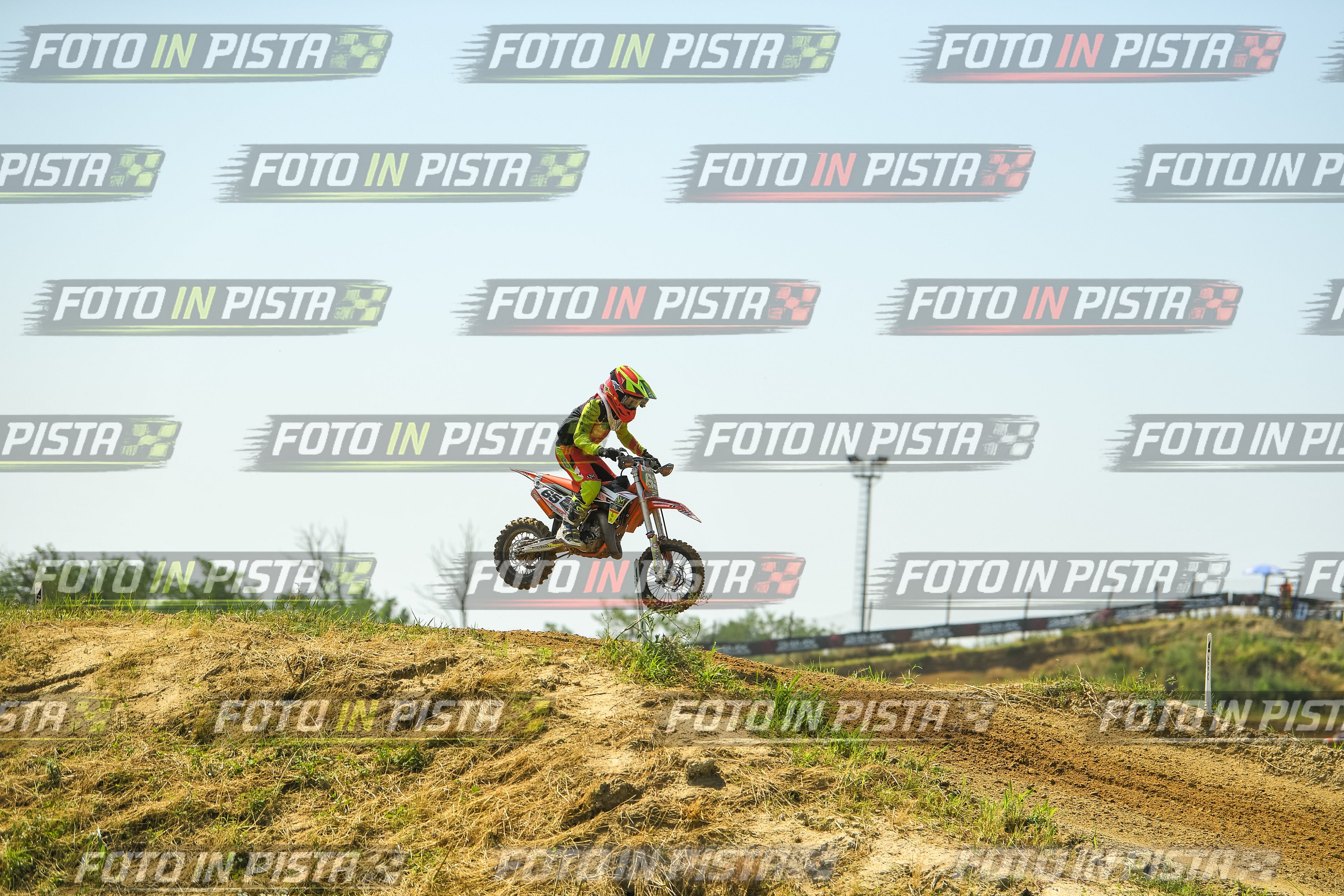 Foto GARAFMI2106261PROVA65CC numero 990