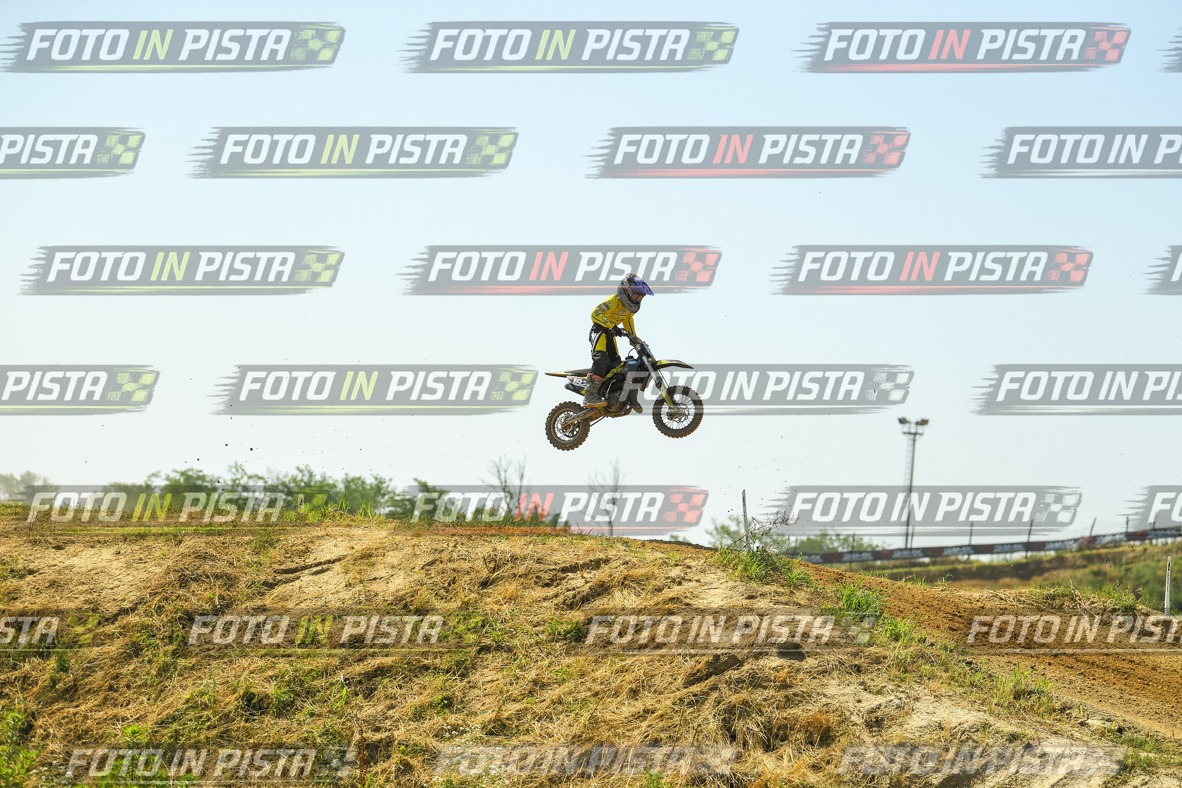 Foto GARAFMI2106261PROVA65CC numero 996