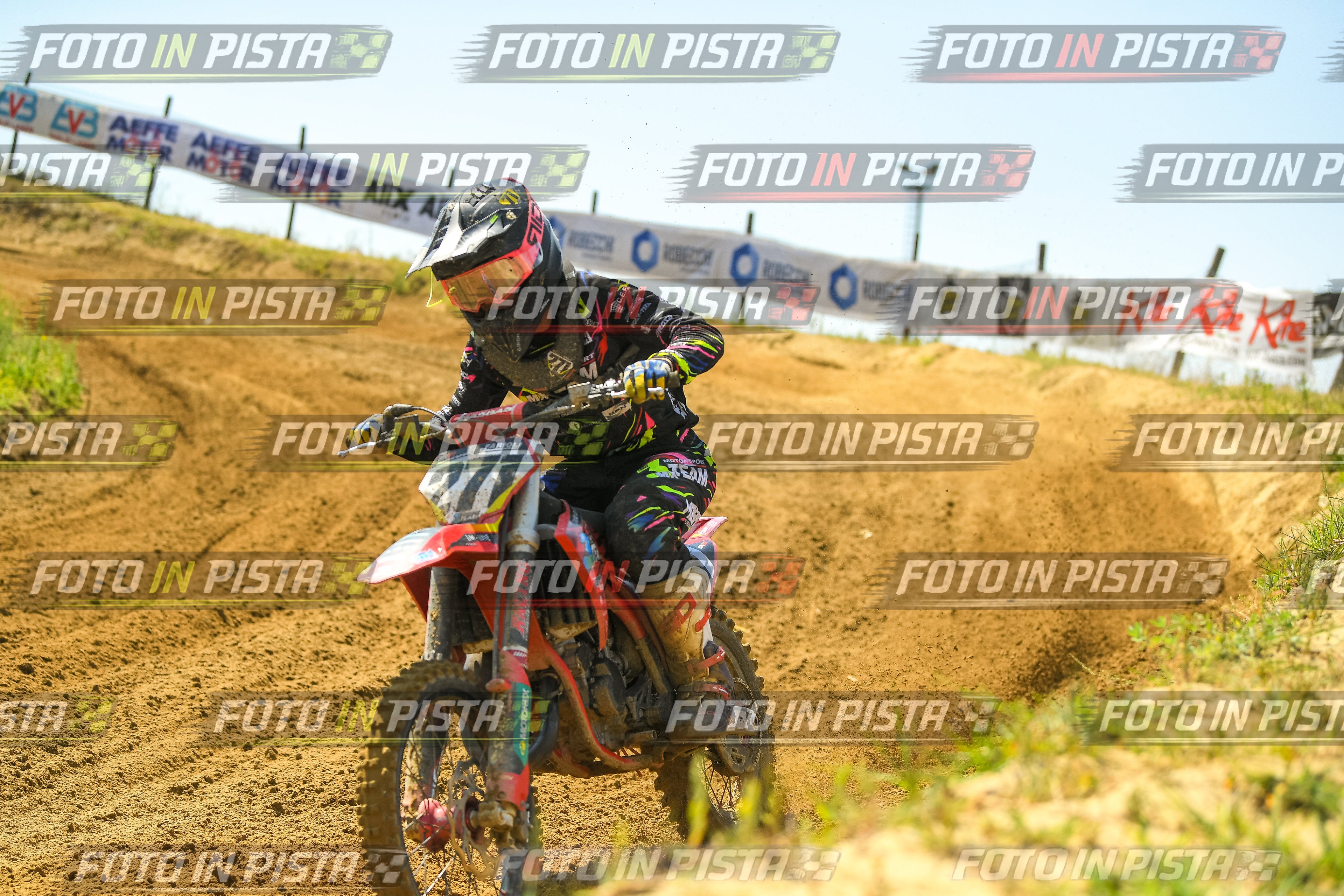 Foto GARAFMI2106261PROVA85CC numero 1053
