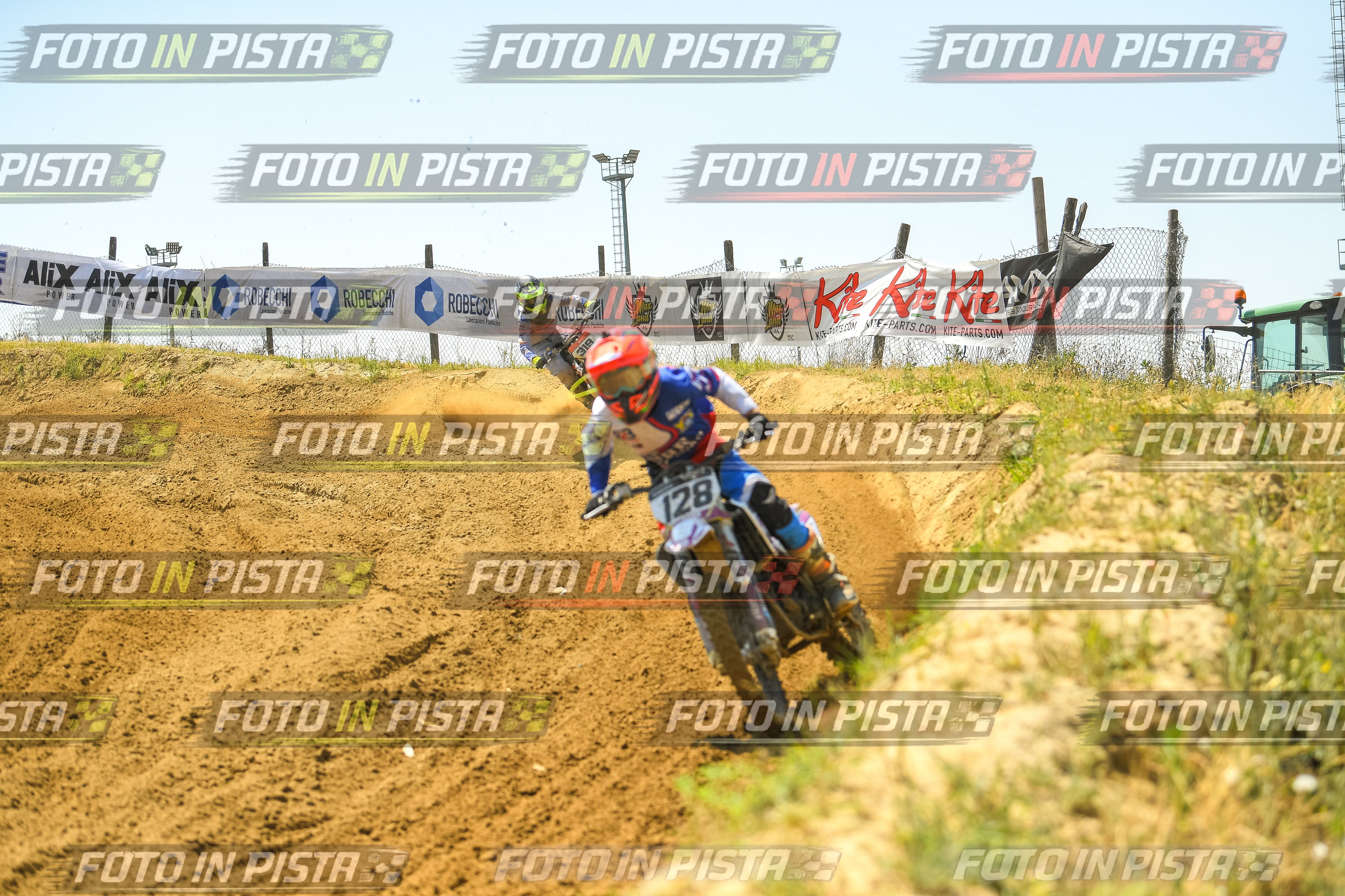 Foto GARAFMI2106261PROVA85CC numero 1087