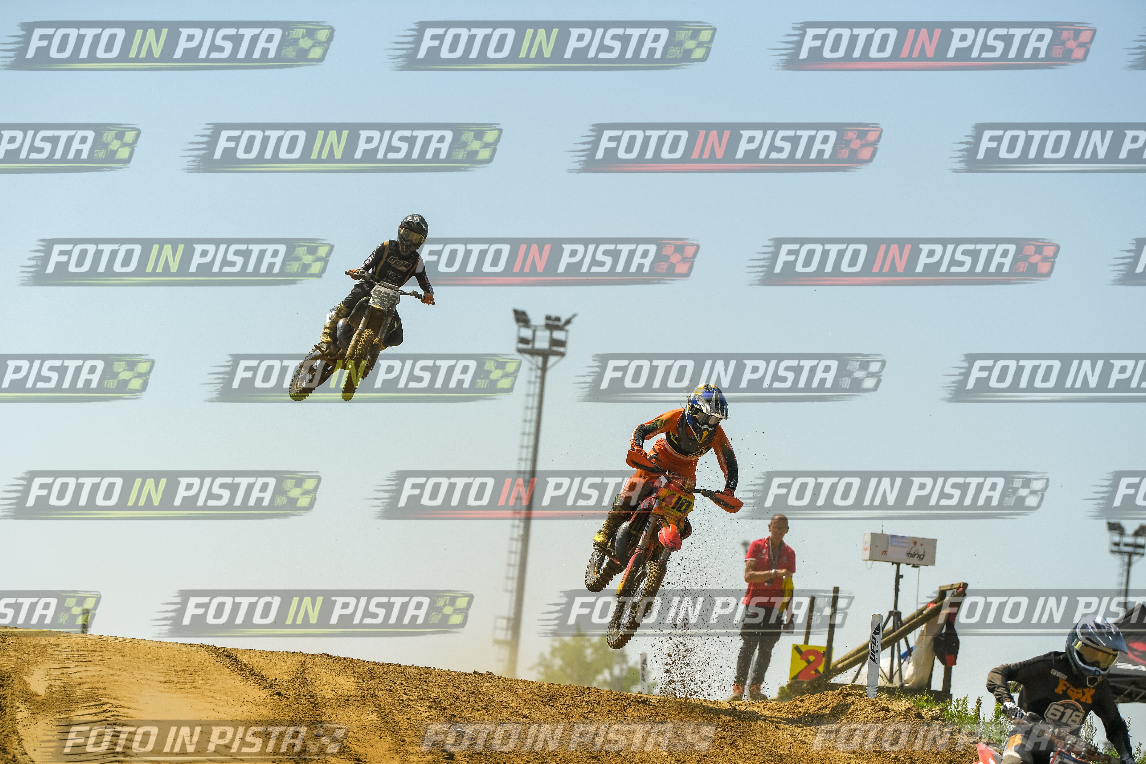 Foto GARAFMI2106261PROVA85CC numero 188