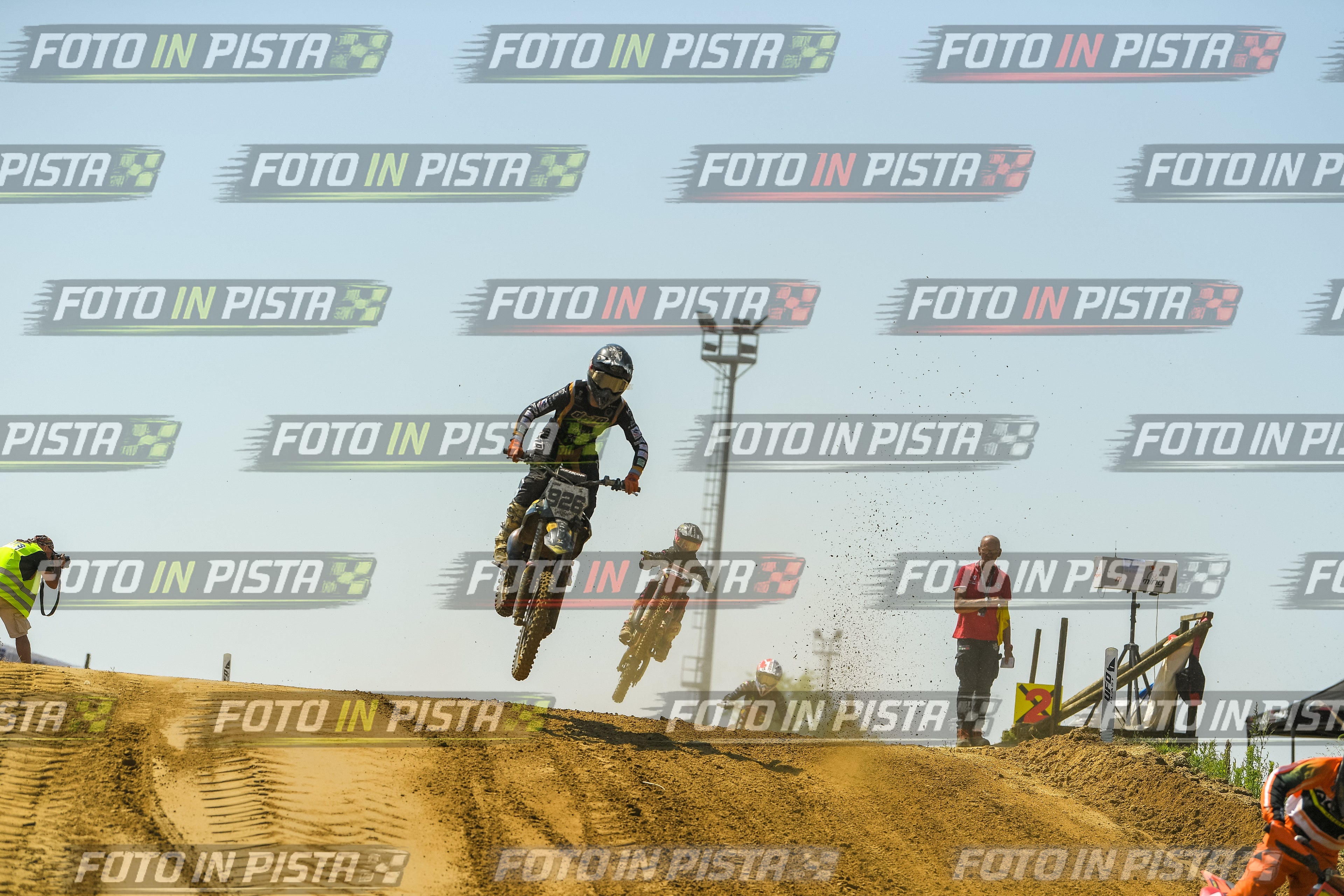 Foto GARAFMI2106261PROVA85CC numero 193