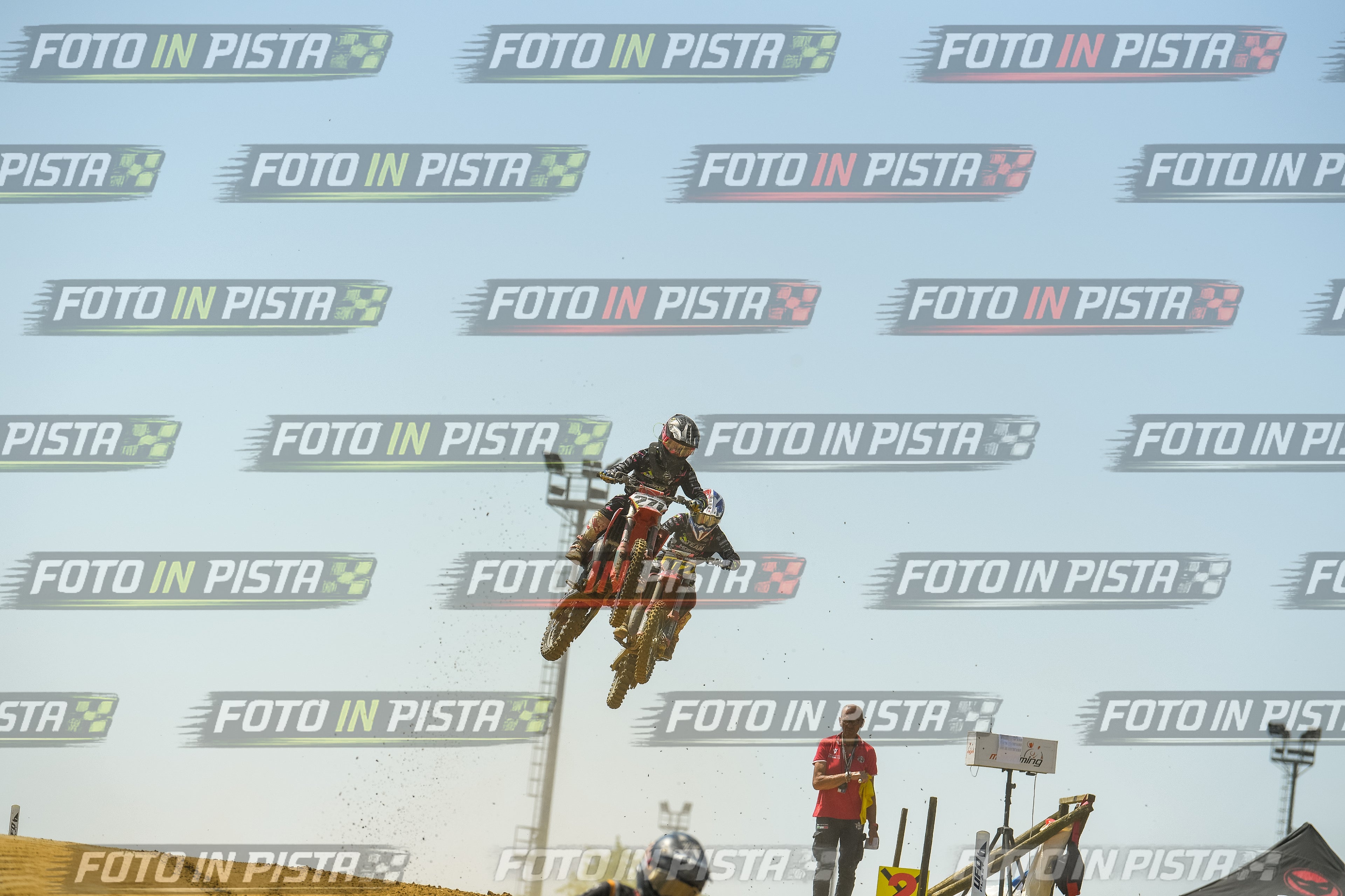 Foto GARAFMI2106261PROVA85CC numero 197