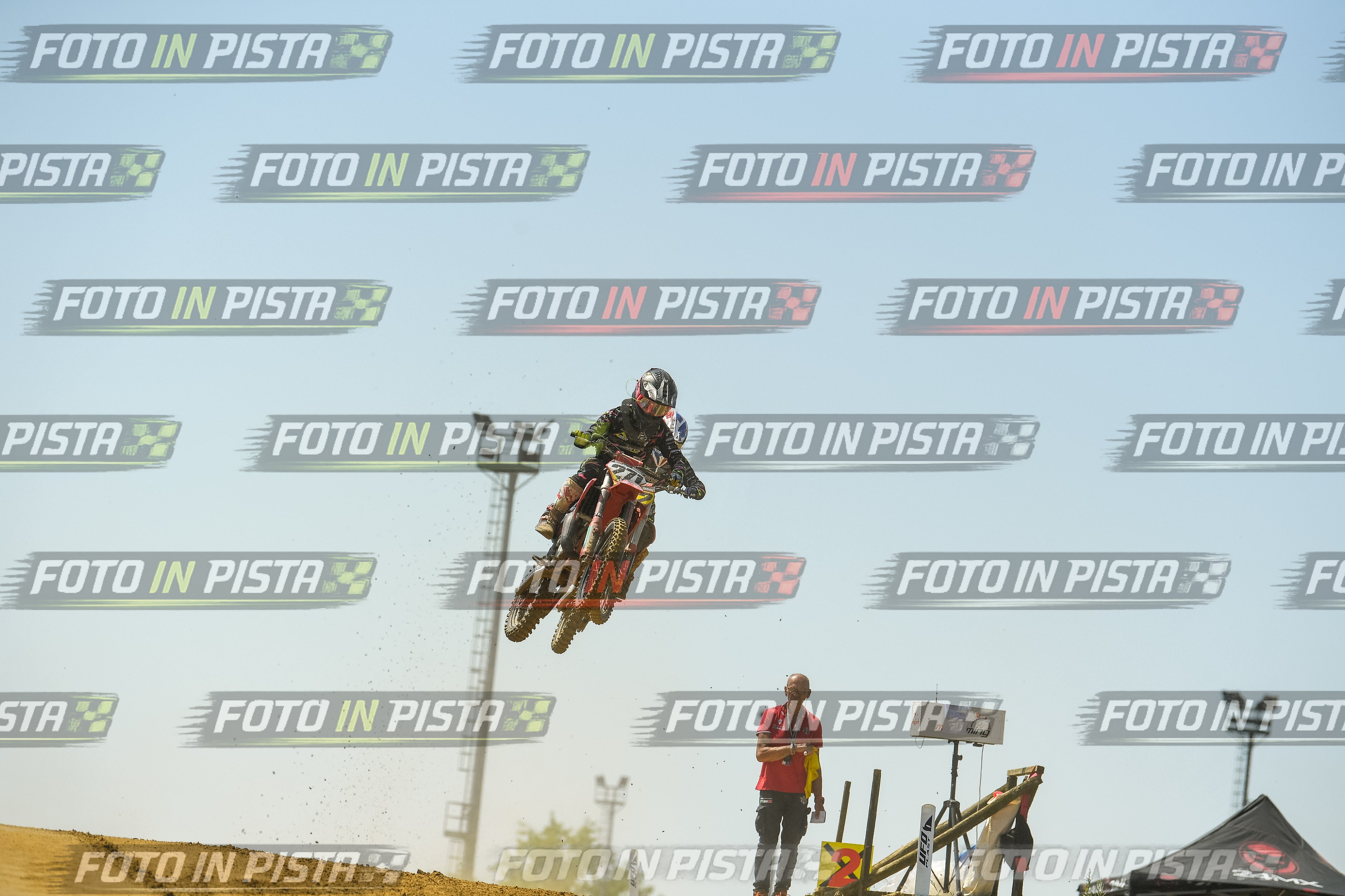 Foto GARAFMI2106261PROVA85CC numero 199