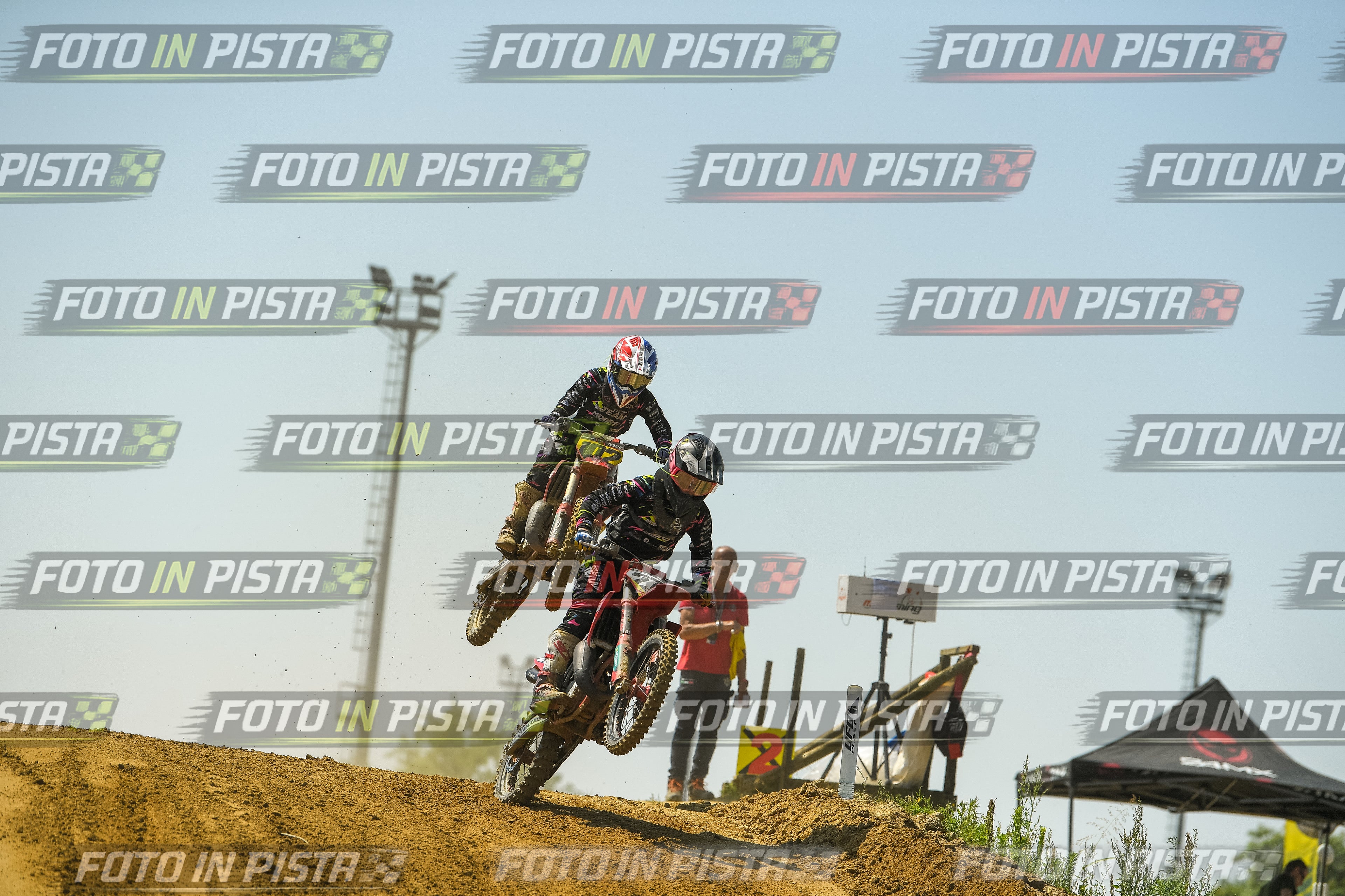 Foto GARAFMI2106261PROVA85CC numero 204