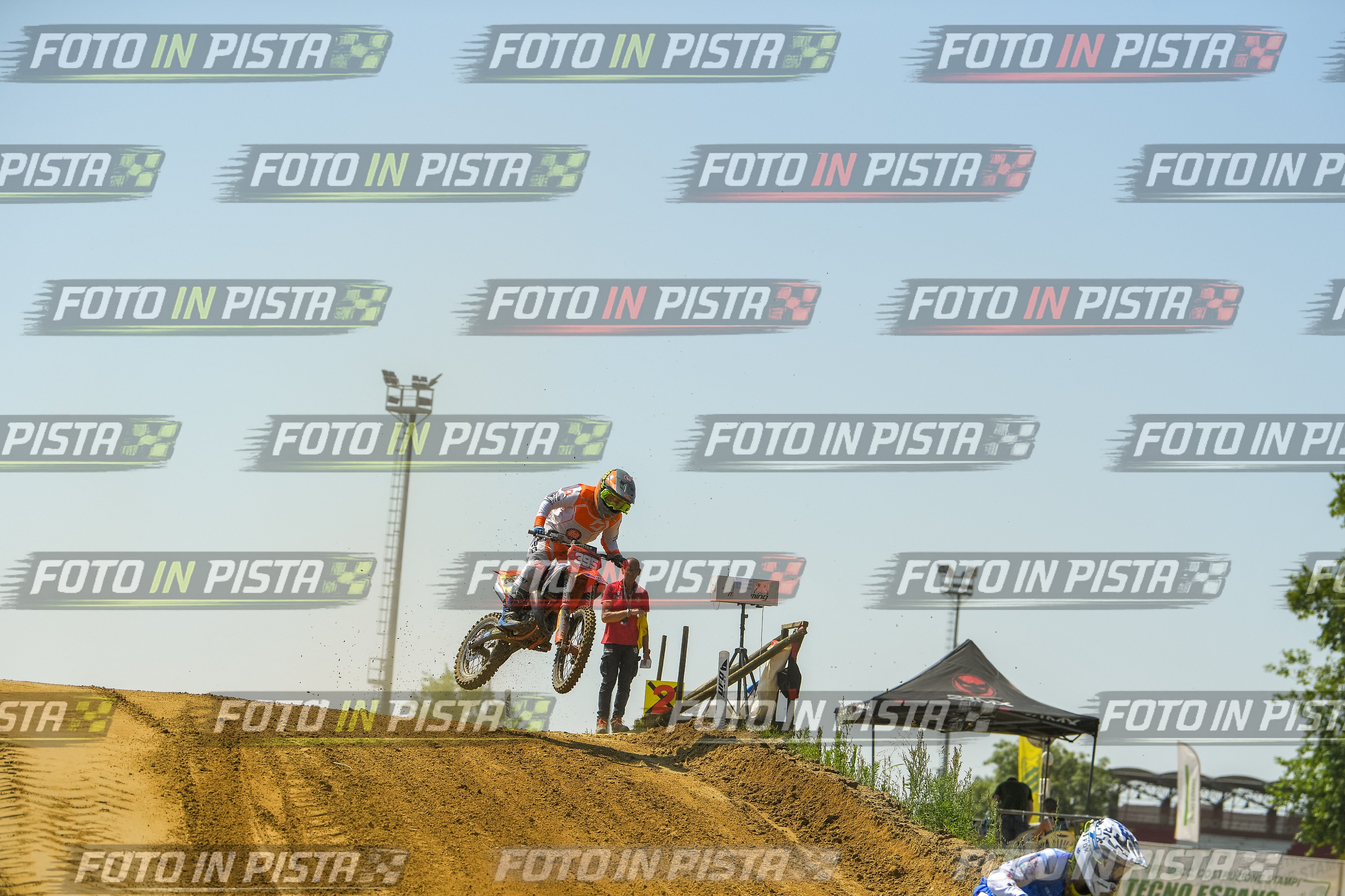 Foto GARAFMI2106261PROVA85CC numero 231