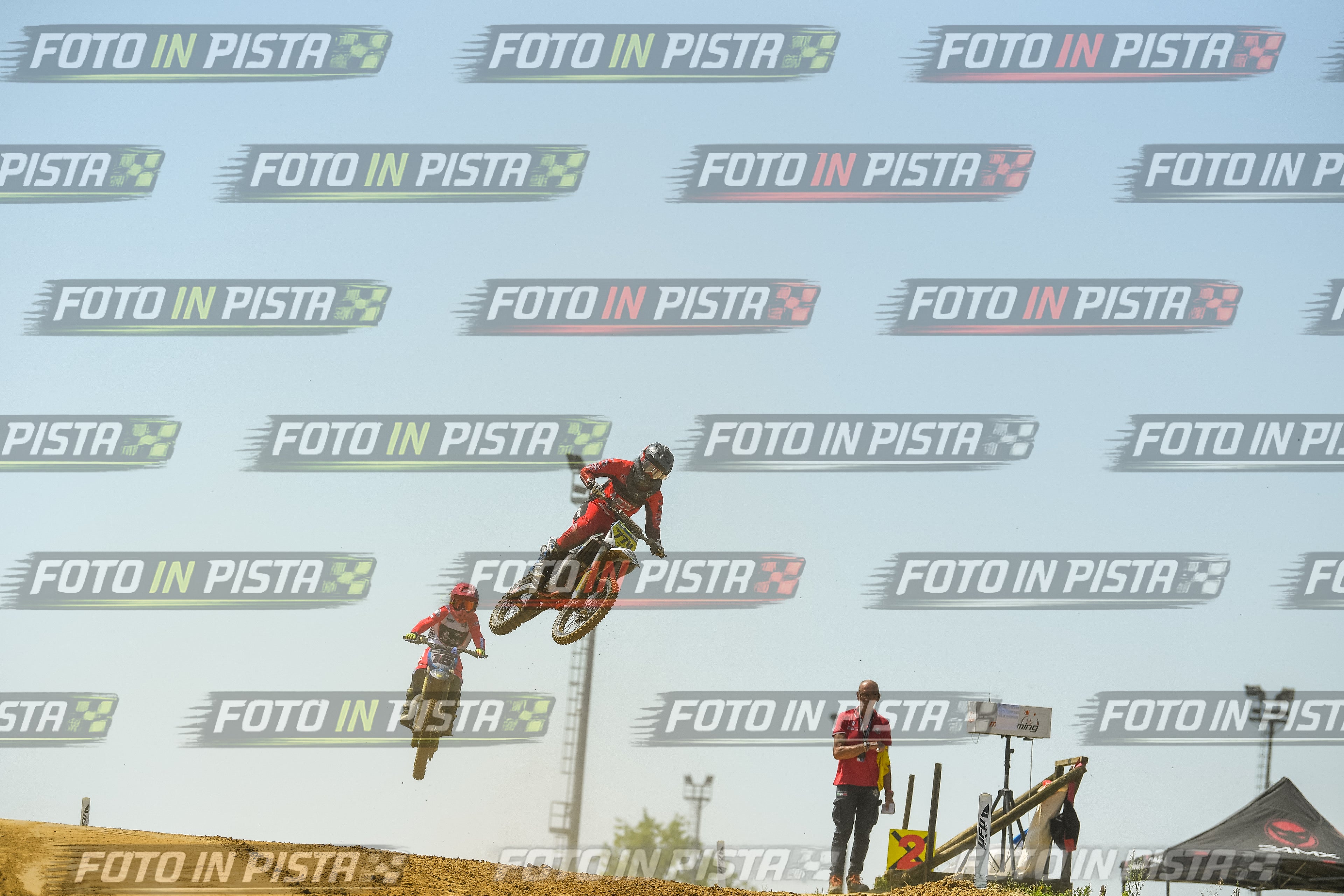 Foto GARAFMI2106261PROVA85CC numero 237