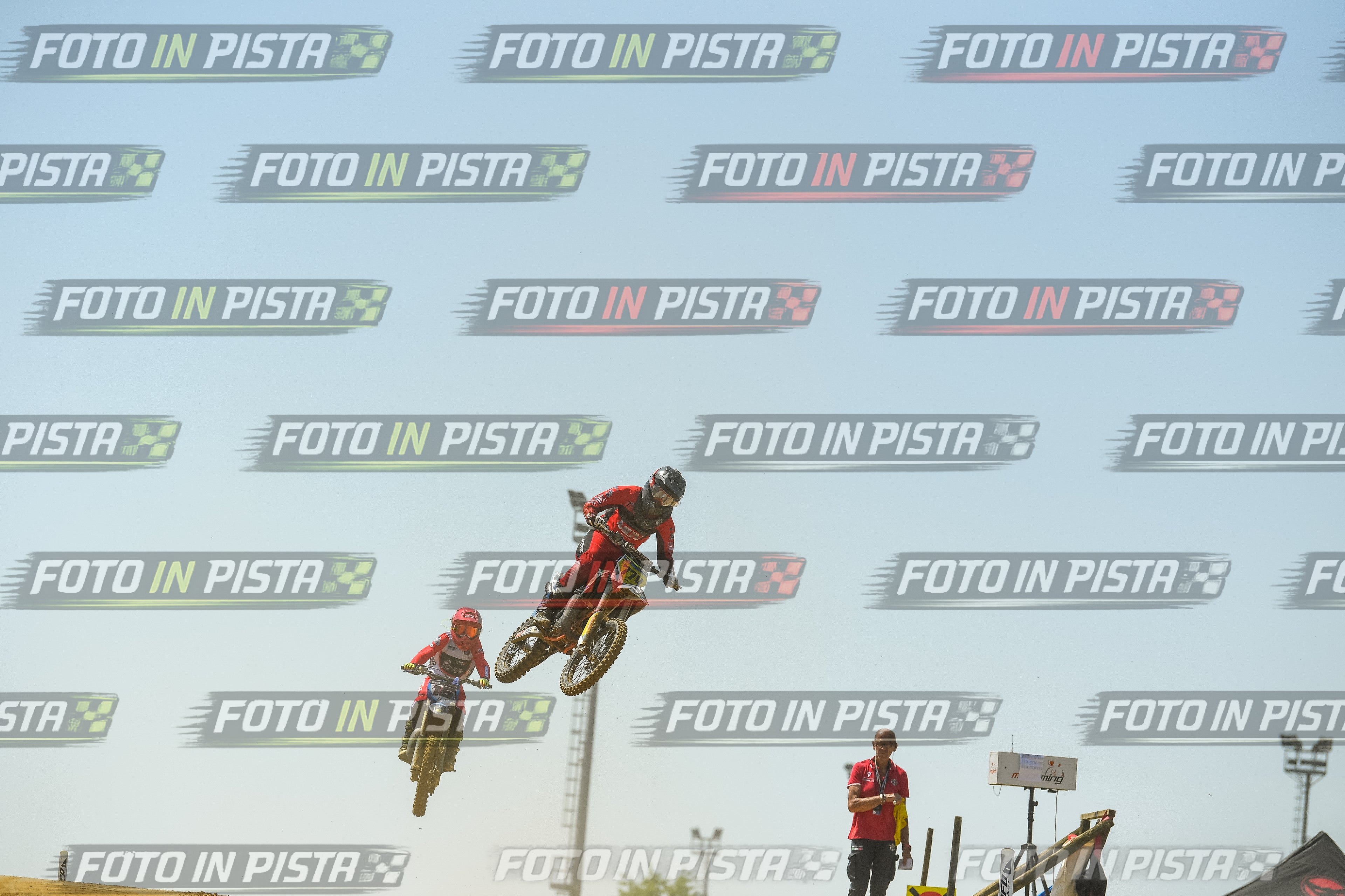 Foto GARAFMI2106261PROVA85CC numero 238